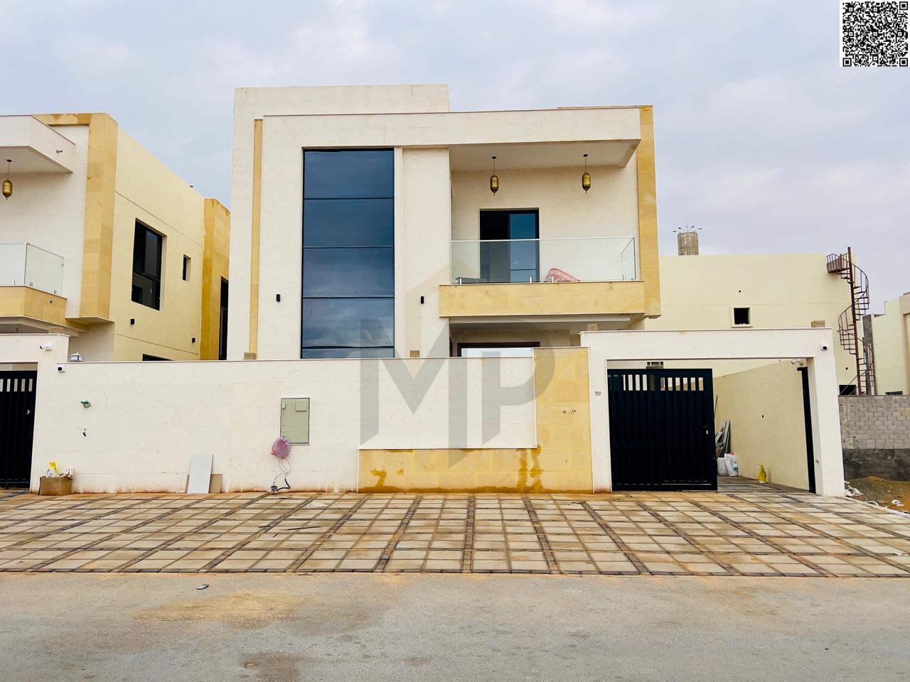Own a four-bedroom master villa with two living rooms, finished to a high standard and modern design, at the best price on the market. A prime locatio