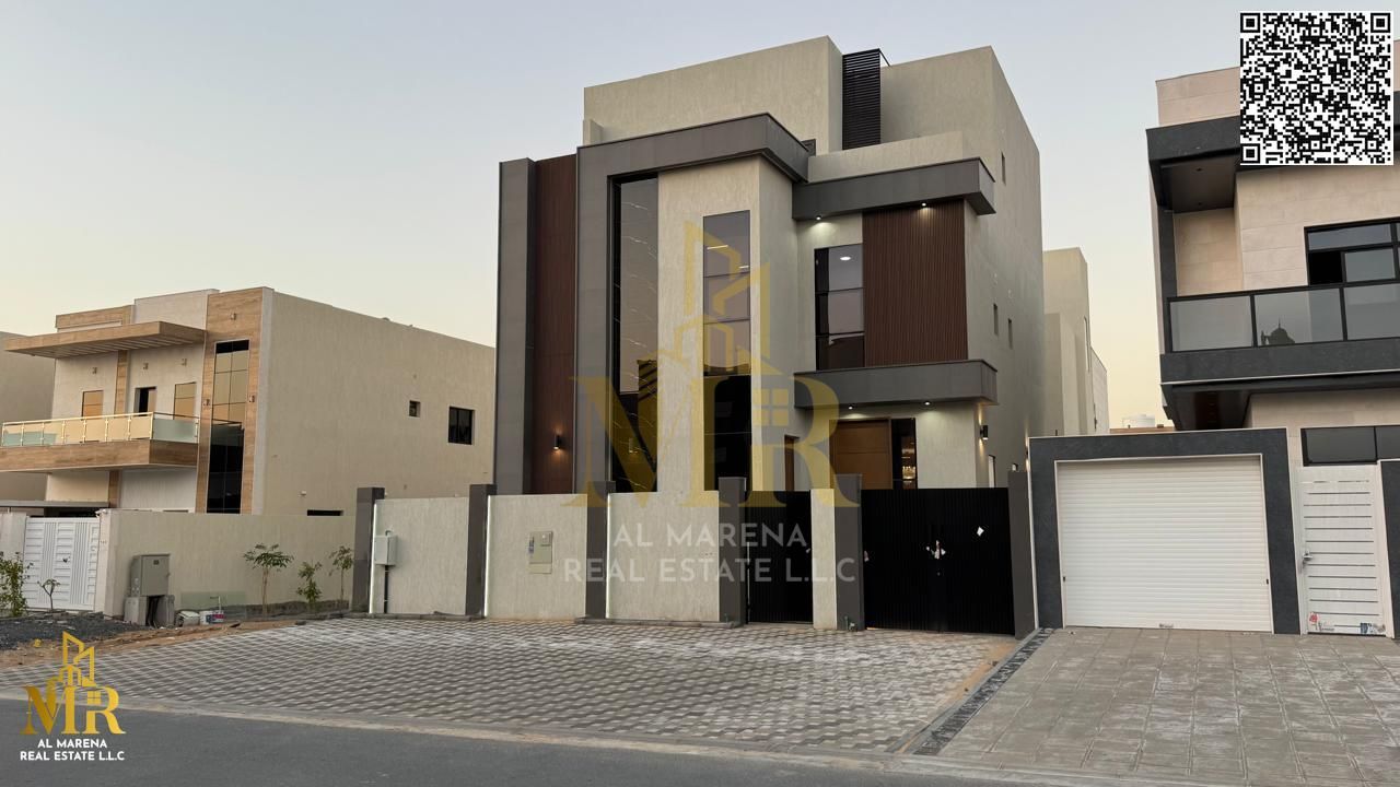 Villa on a street and lane, two floors and roof with pool, super modern finishes, 5 master bedrooms, luxurious spacious design, price includes electri