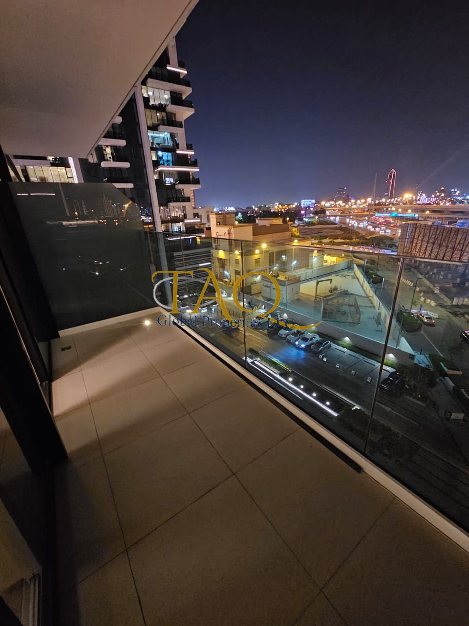 Spacious 1 bed | Close to Metro | Amazing Community | Rented | High ROI
