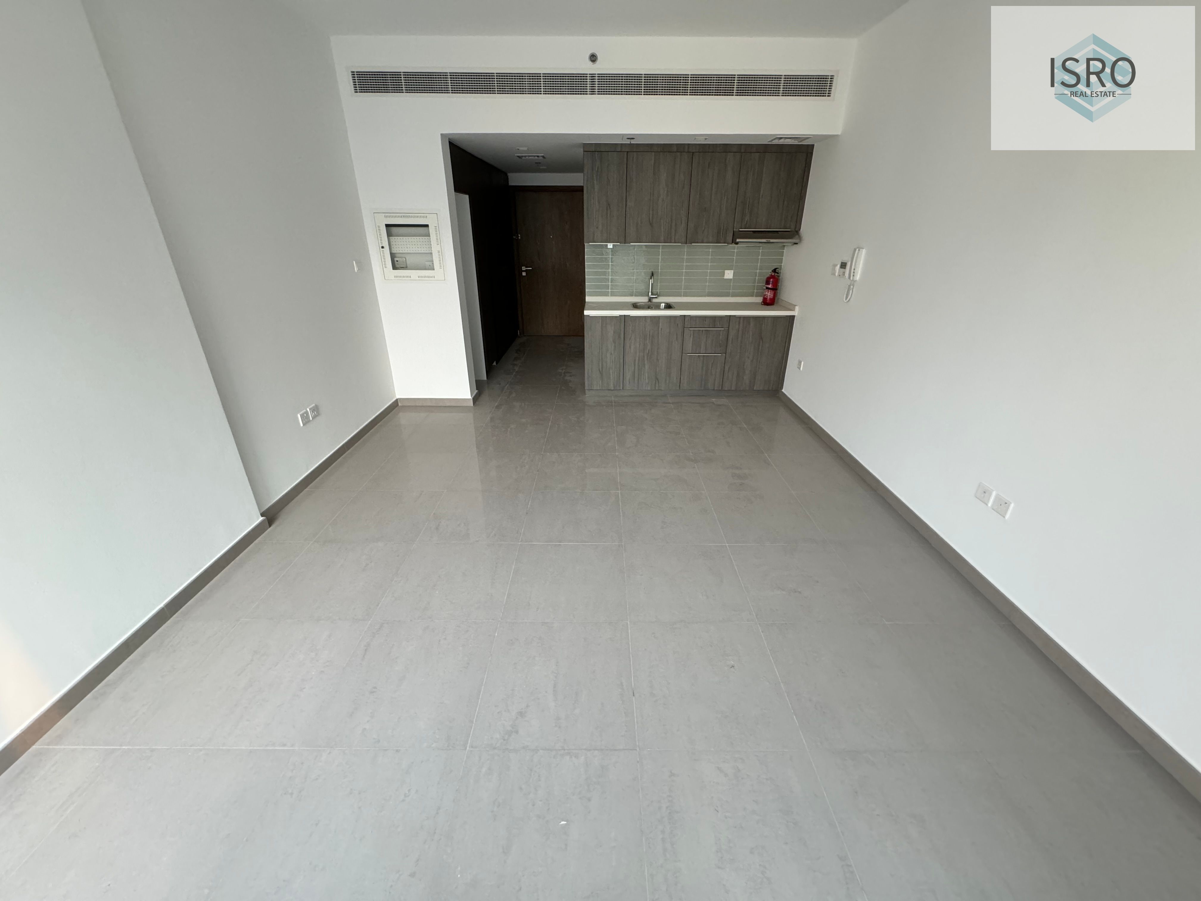 Studio || Pool View || 37k ||