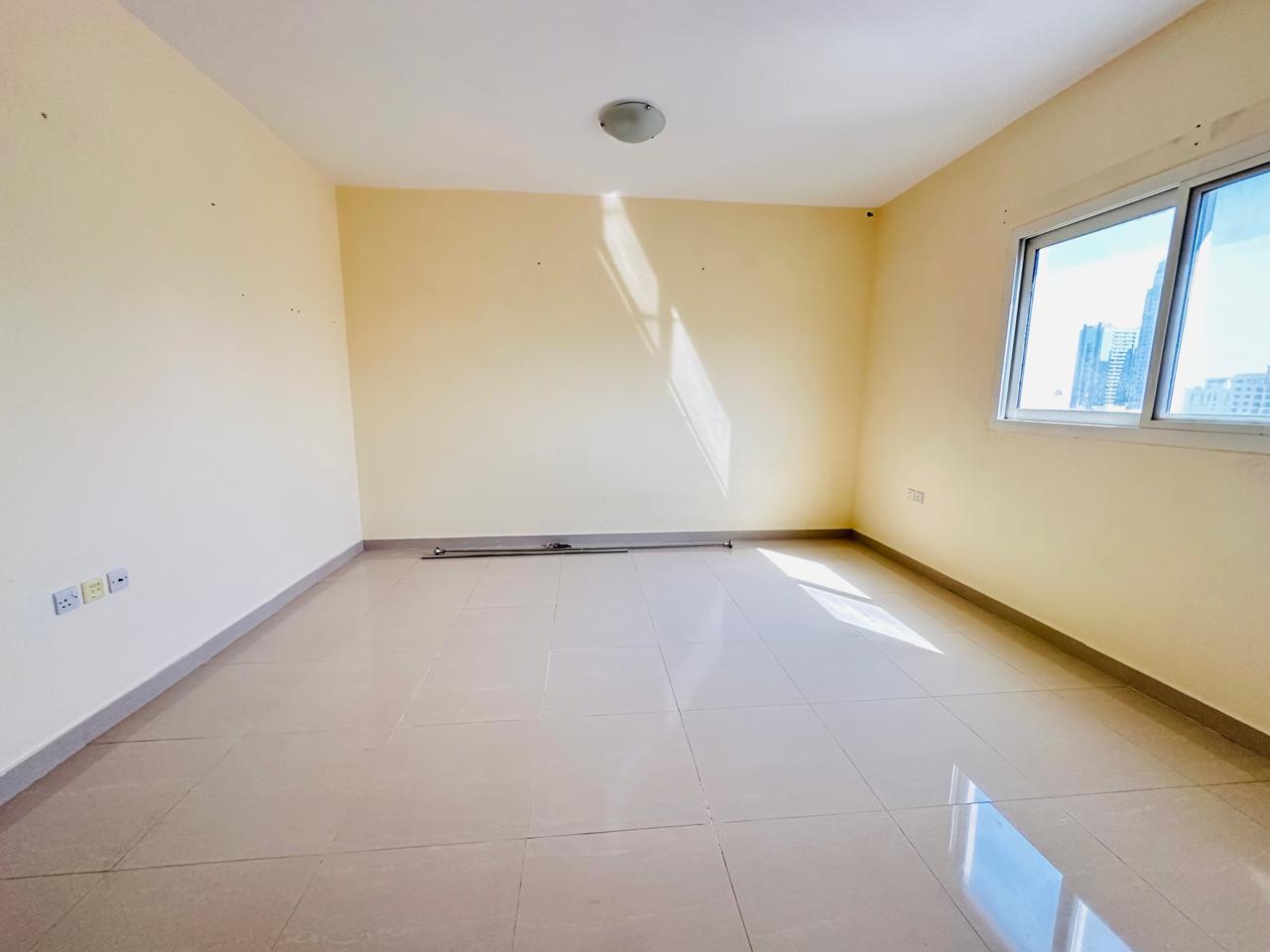 Family building luxury 1bhk with 2bathrooms+store room just in 38k and 6 cheques al nahda sharjah