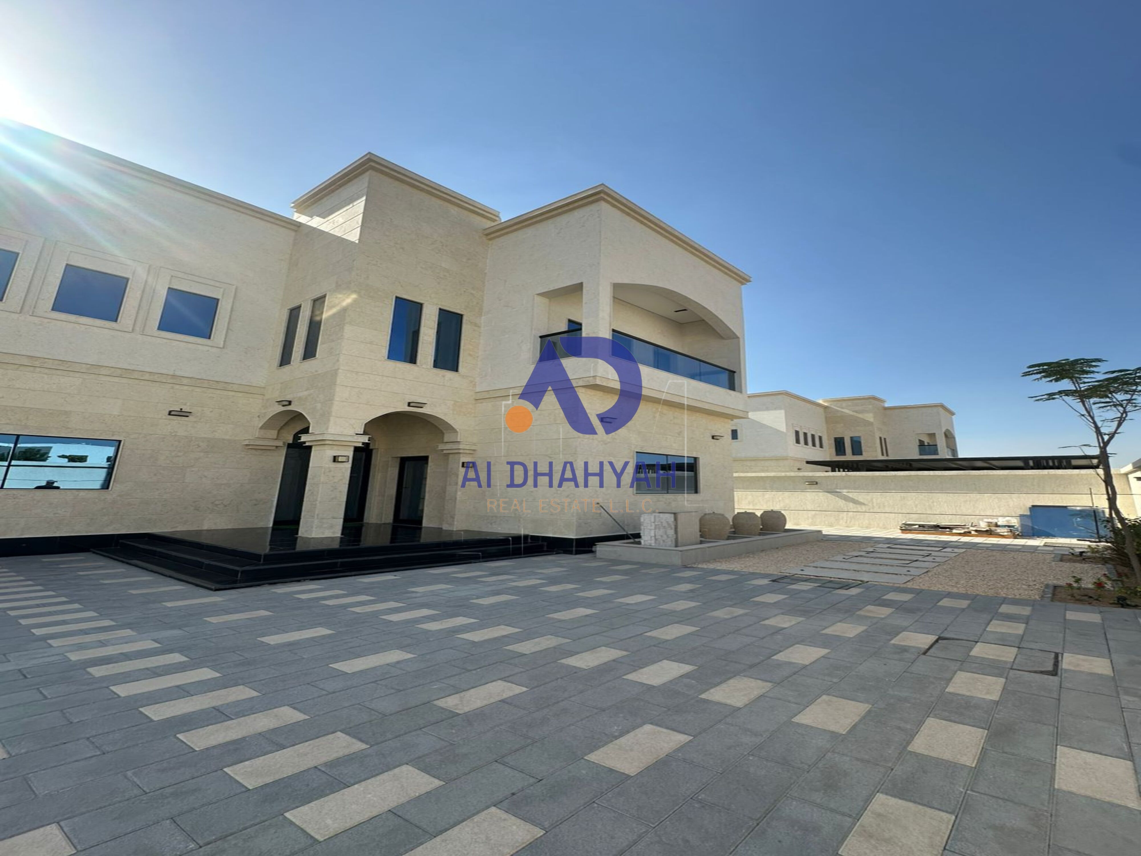 Prime location in Hoshi at a great price