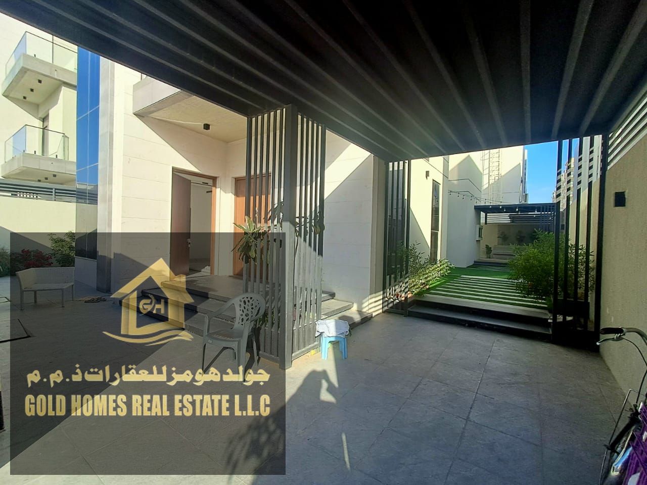 Modern Family Villa for Sale in Jasmine – Negotiable Price