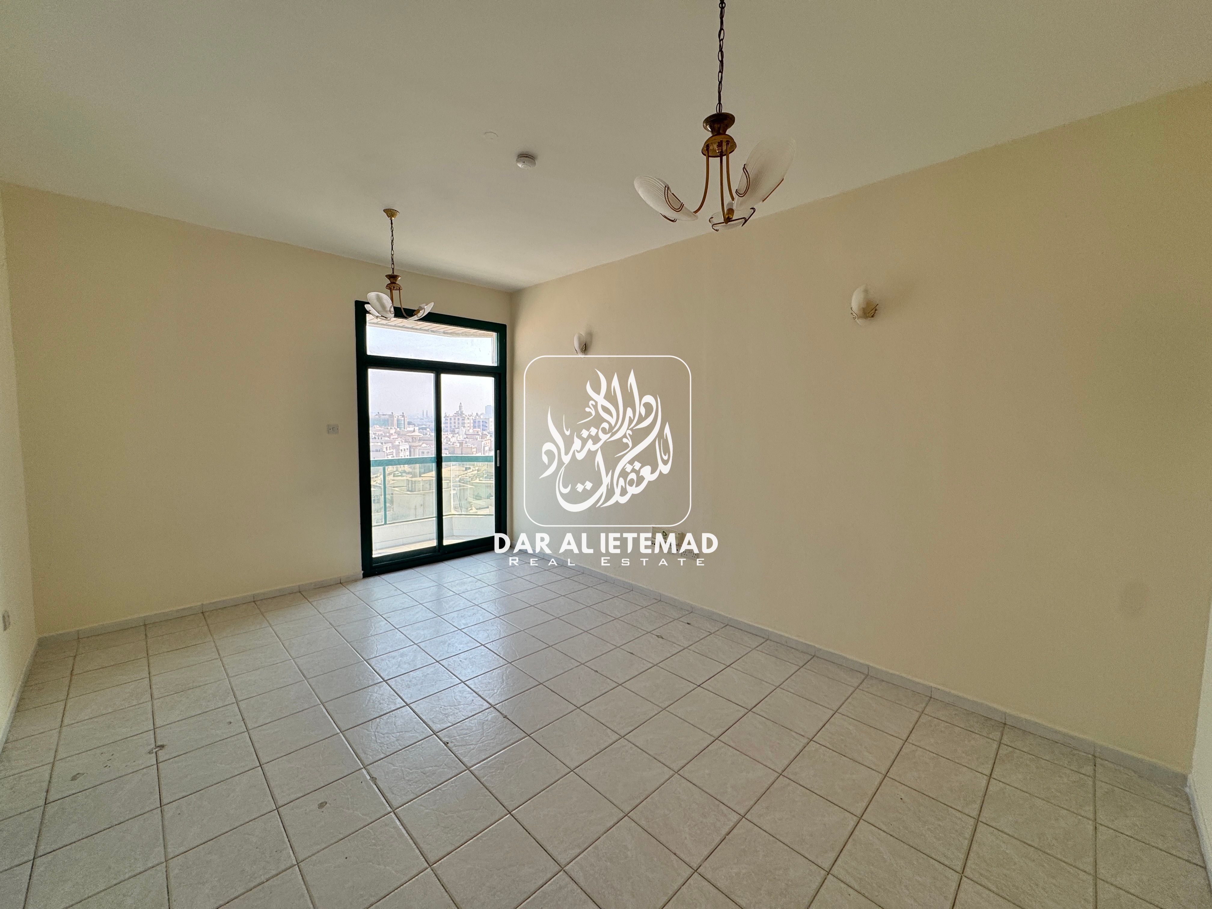 Last Unit! Chiller-Free Studio with Balcony & Free Parking | Family Building