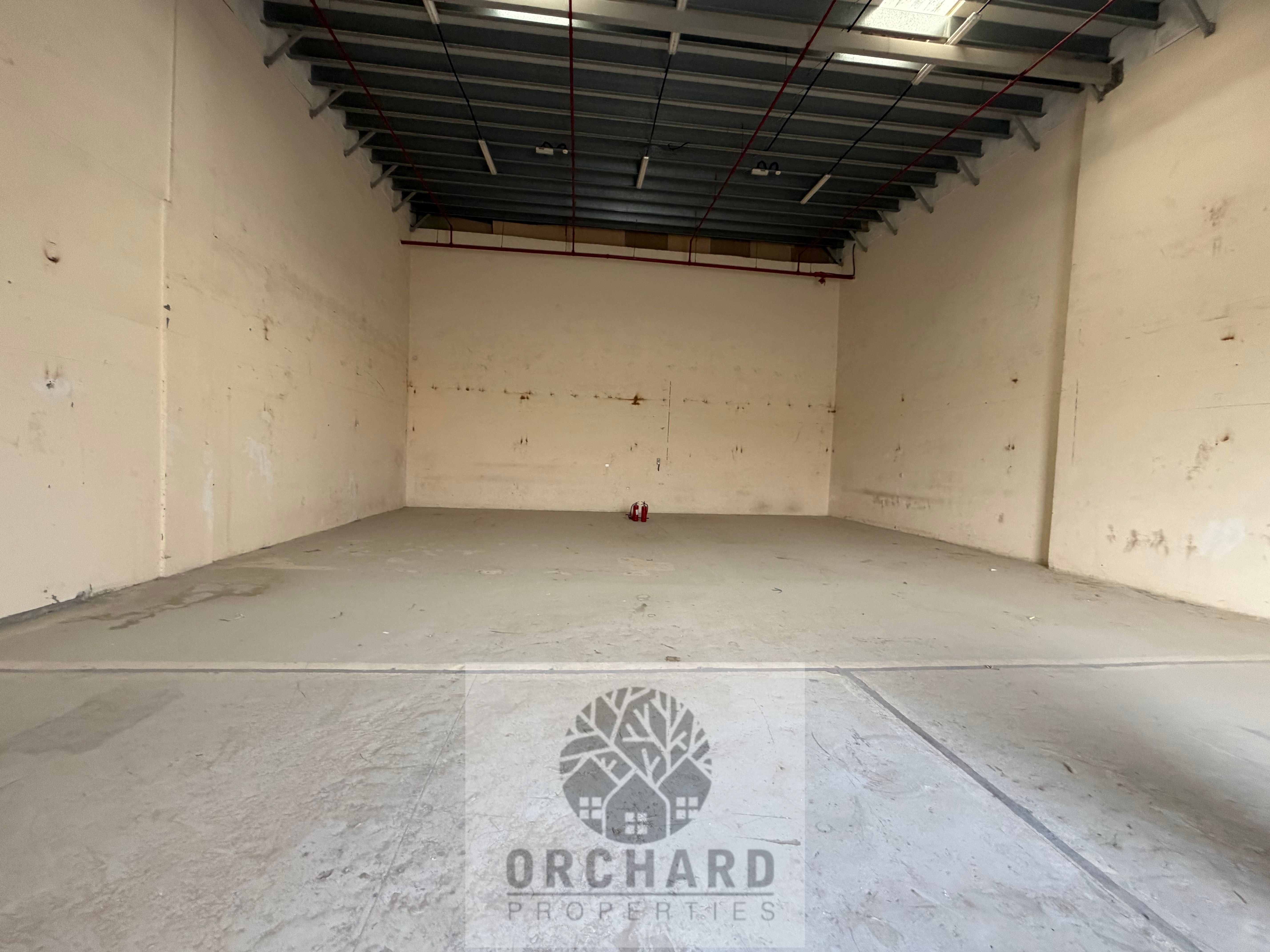 Good location-20kva Electricity-9m height-Ready to move