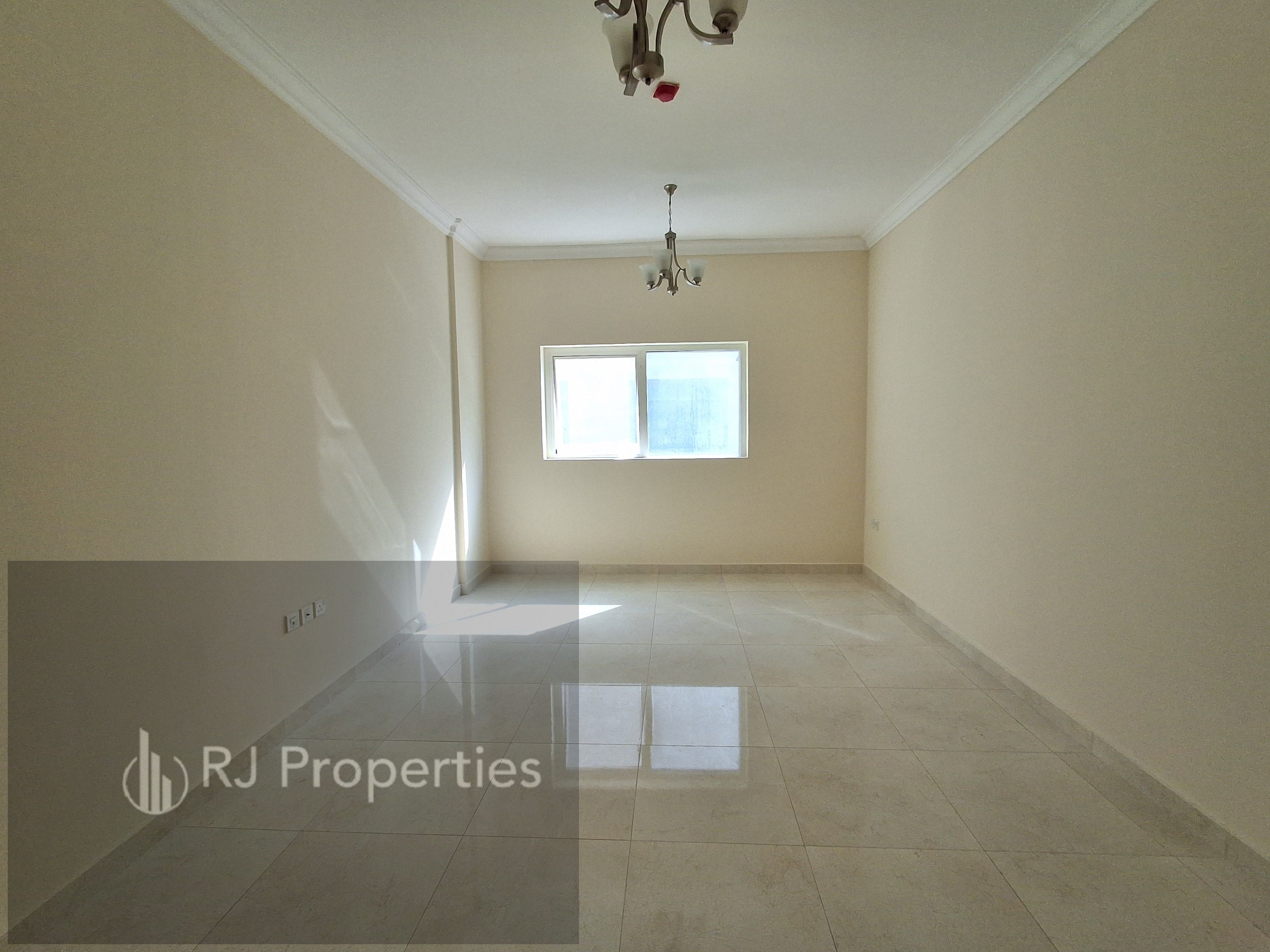 Spacious 1 BR apartment - covered parking - close to Safari mall - neat and Clean family building