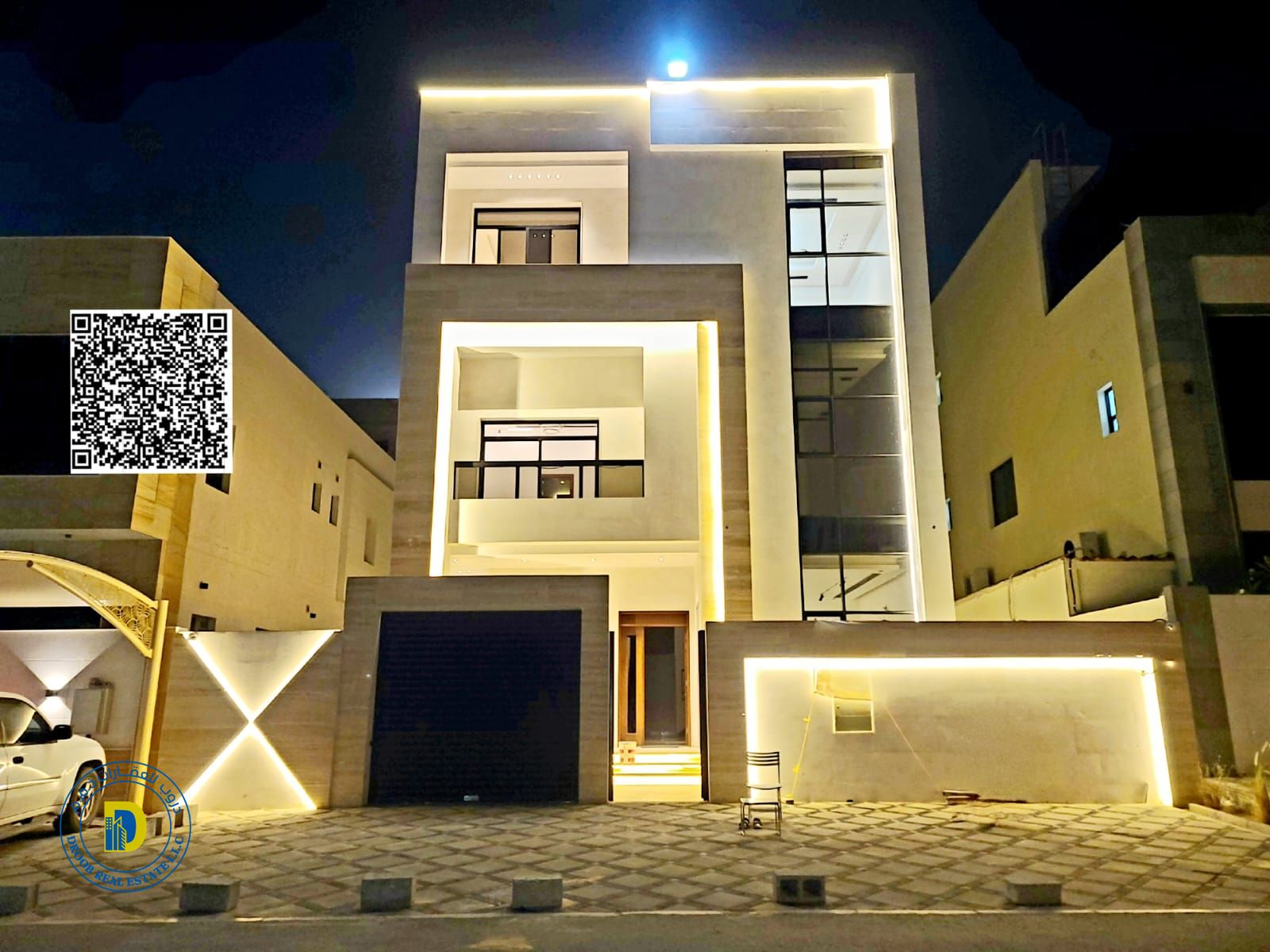 For sale: Modern villa with 7 bedrooms and a roof terrace, including electricity and water, in the Al Yasmin , bank financing , freehold