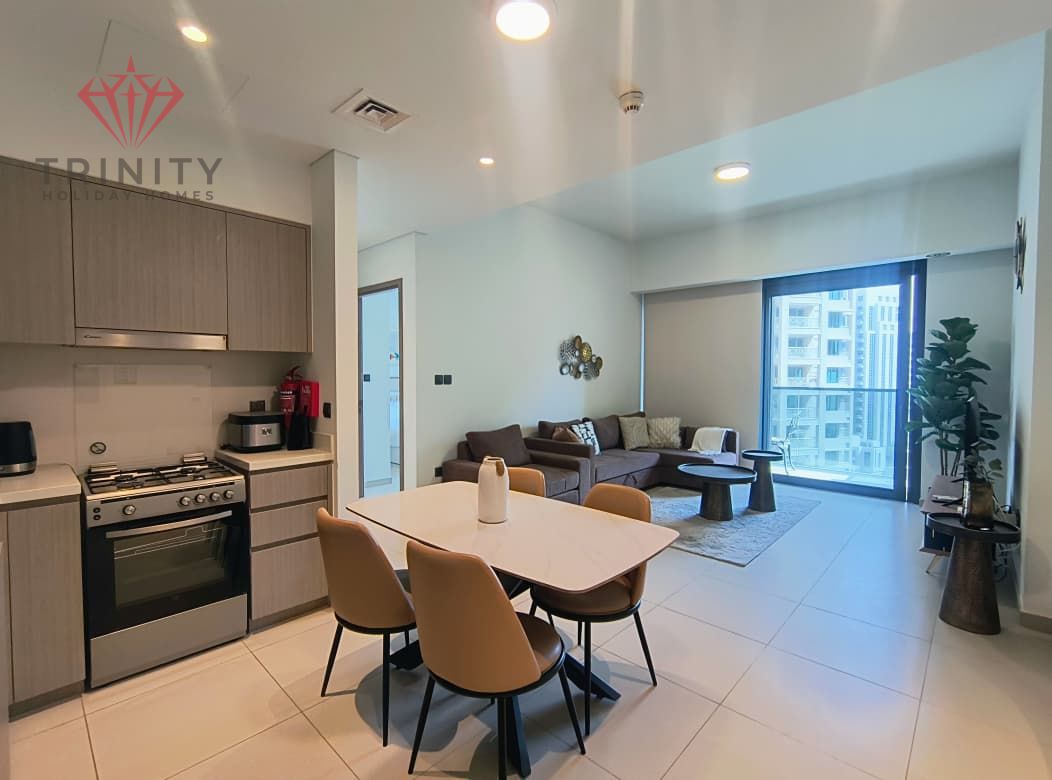 Available from 14th Mar- Walk to Burj Khalifa | Near Dubai Mall Metro
