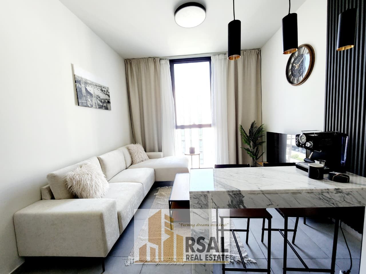 Fully Furnished | Luxurious 1BR | High ROI | Vacant Unit | Fully Free Hold