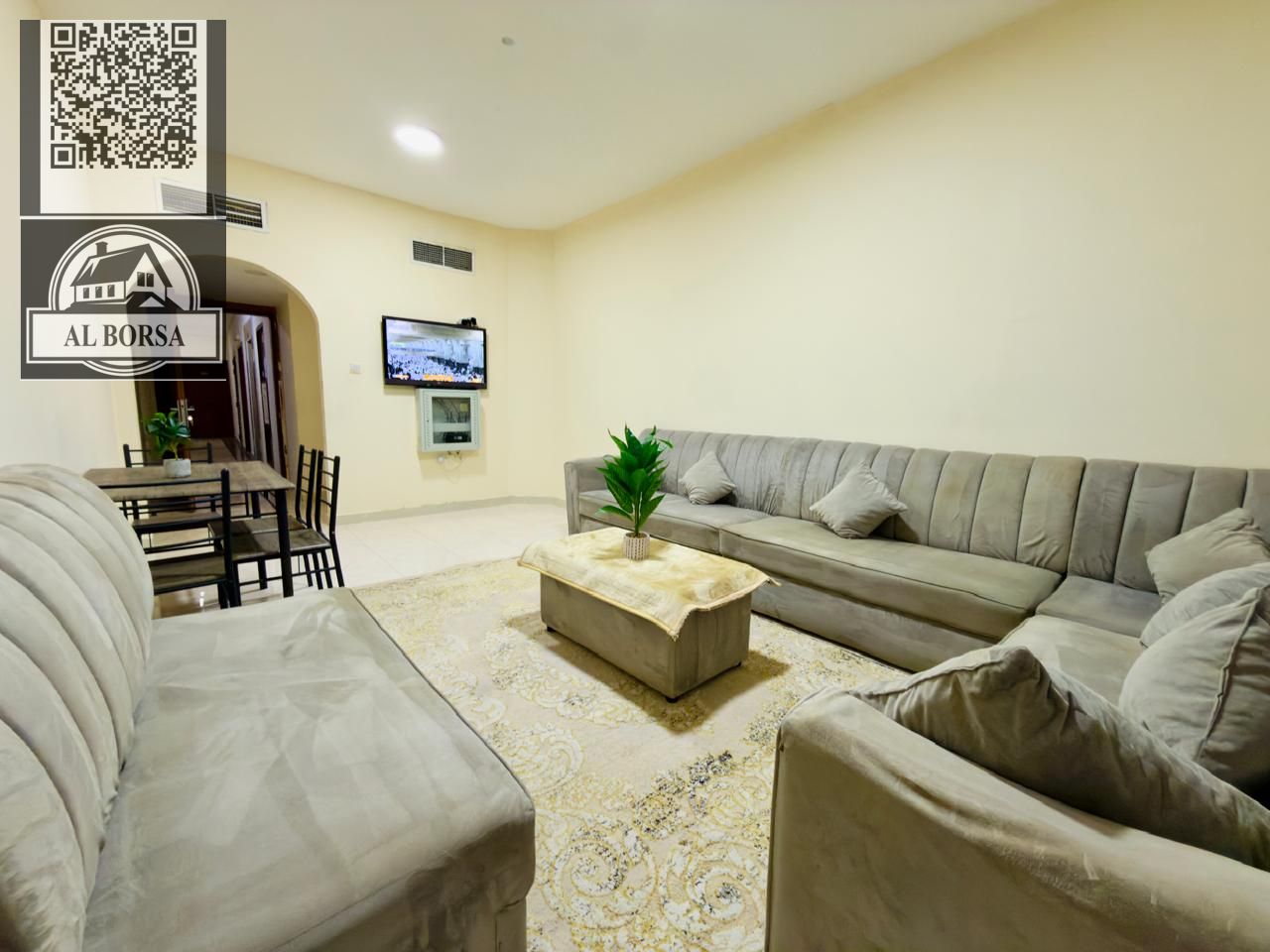 Furnished apartment for rent in Al Nuaimiya 1 - Ajman, 2 bedrooms + living room + 2 bathrooms + balcony, central air conditioning, clean furniture,