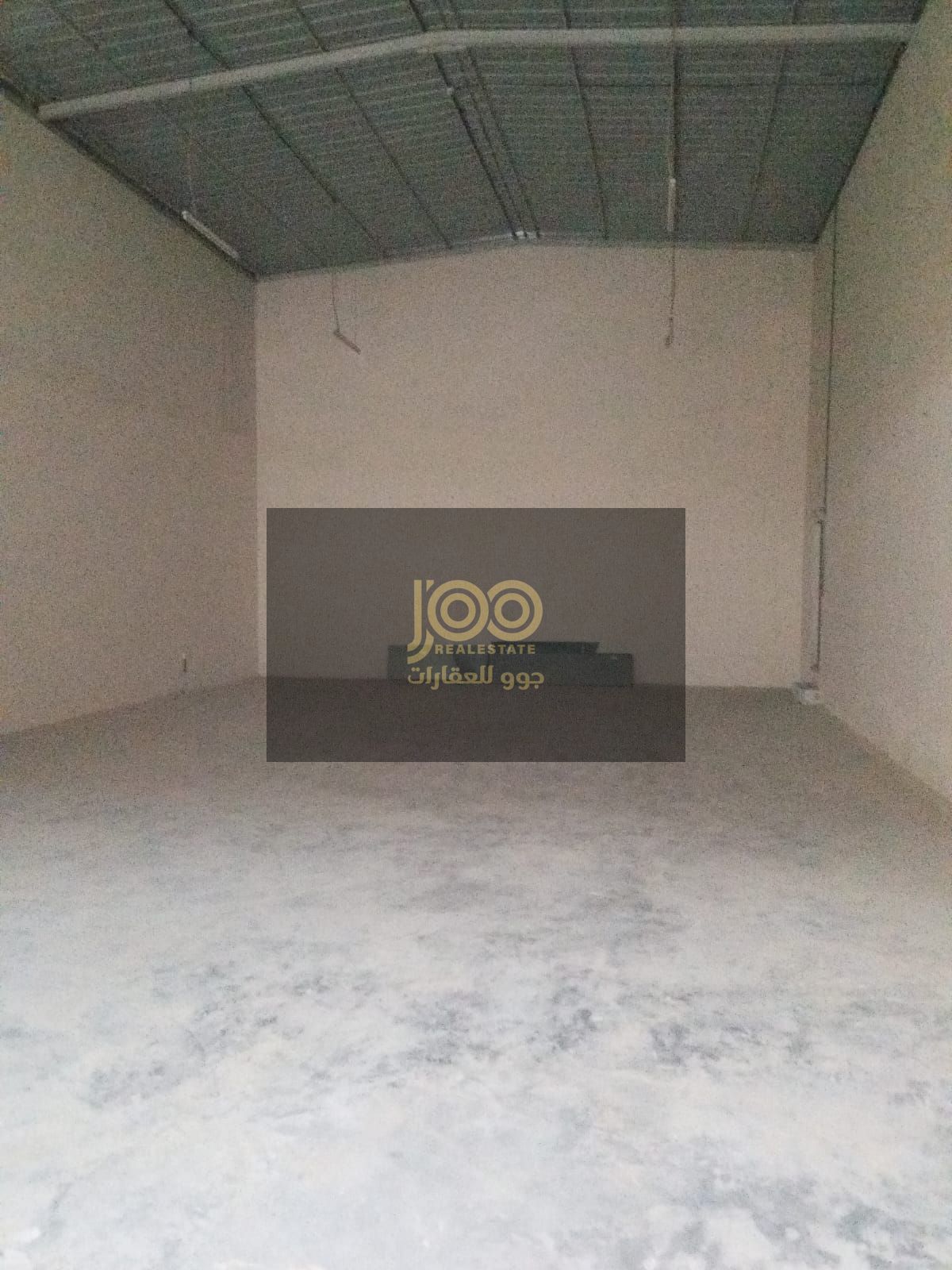A prime warehouse is available for rent in Umm Al Quwain Industrial Area, suitable for storage, workshops, or any other commercial activity.