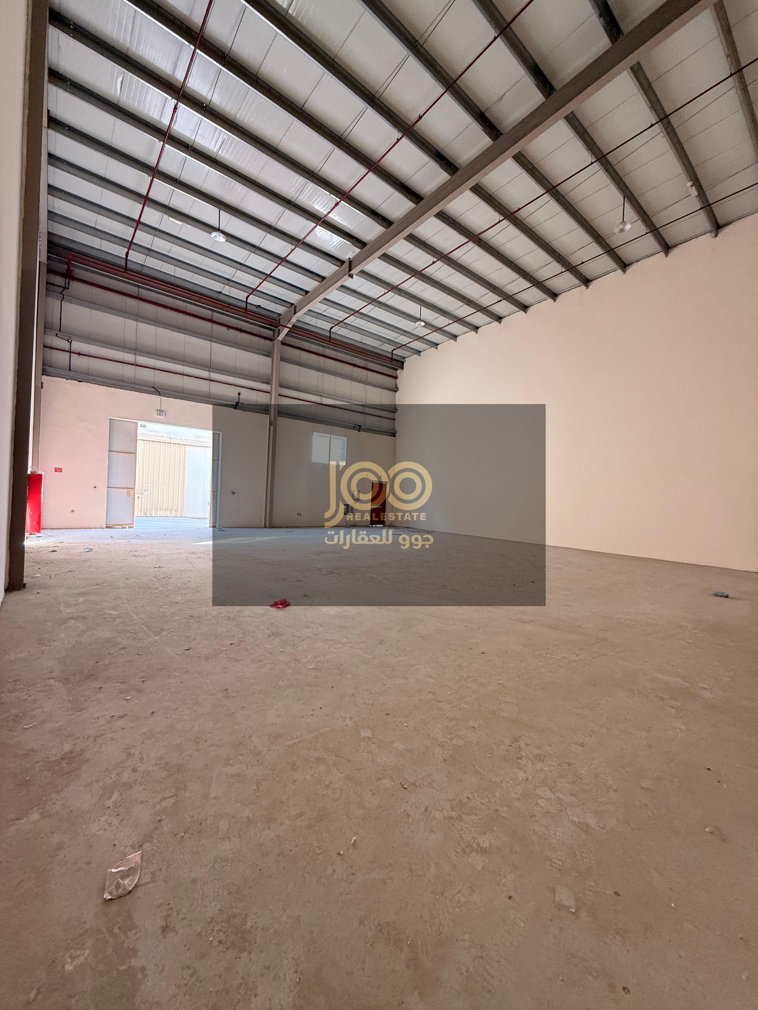 Warehouse 3015 sq ft, 16 kW electricity, price 106,000 in Umm Al Quwain