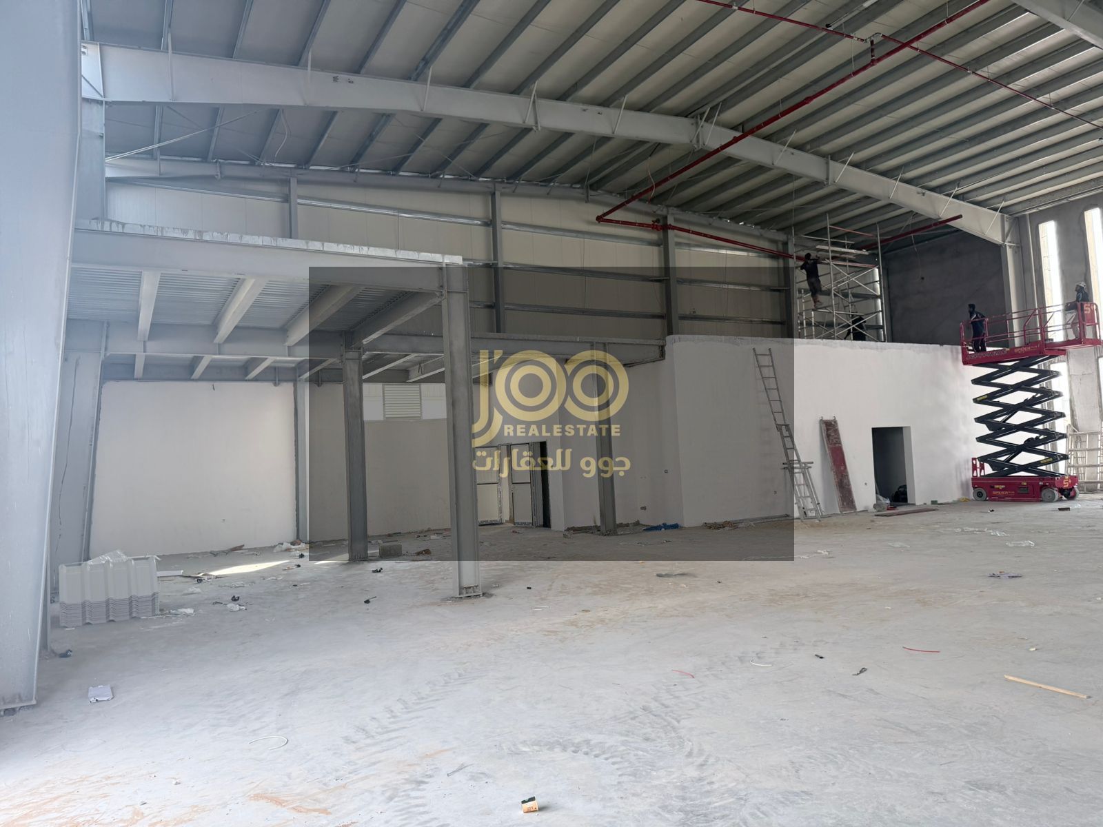 Premium warehouse for annual rent in Umm Al Quwain, 13,000 sq ft with 150 kW power, priced at AED 650,000, ready for handover within a month, ideal fo