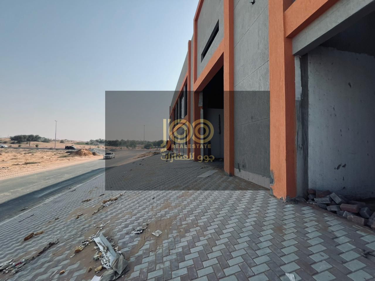 A prime storage warehouse for annual rent in Umm Al Quwain, Umm Al Thu'ub area, making it ideal for storing various types of goods, equipment,