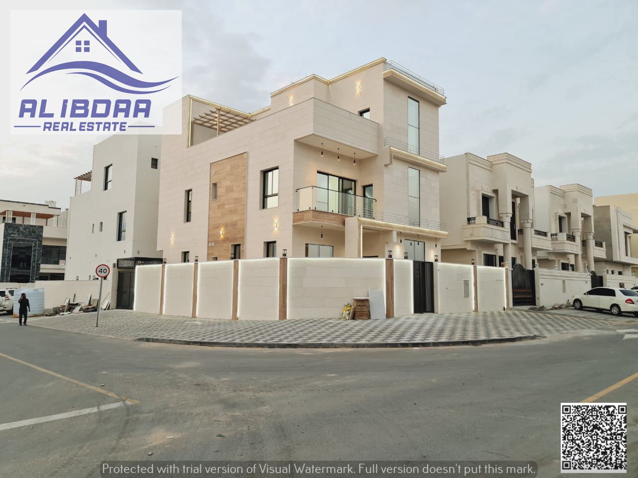 Luxury Villa for Sale in Al Helio – Ajman | 6 Master Bedrooms + Roof