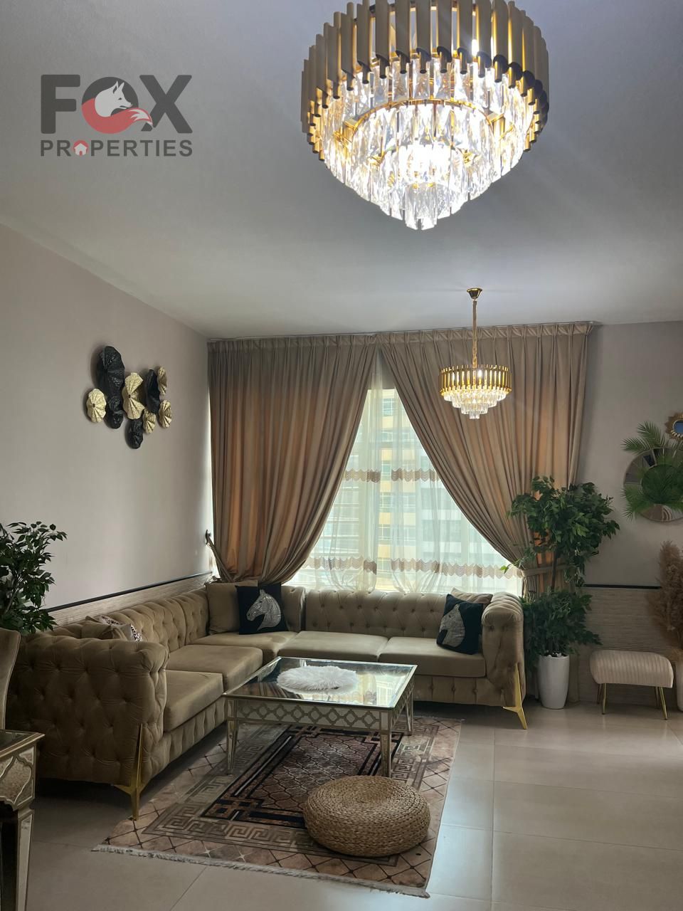 Fully Renovated 1 Bedroom Apartment for Sale in Horizon Towers with Private Parking