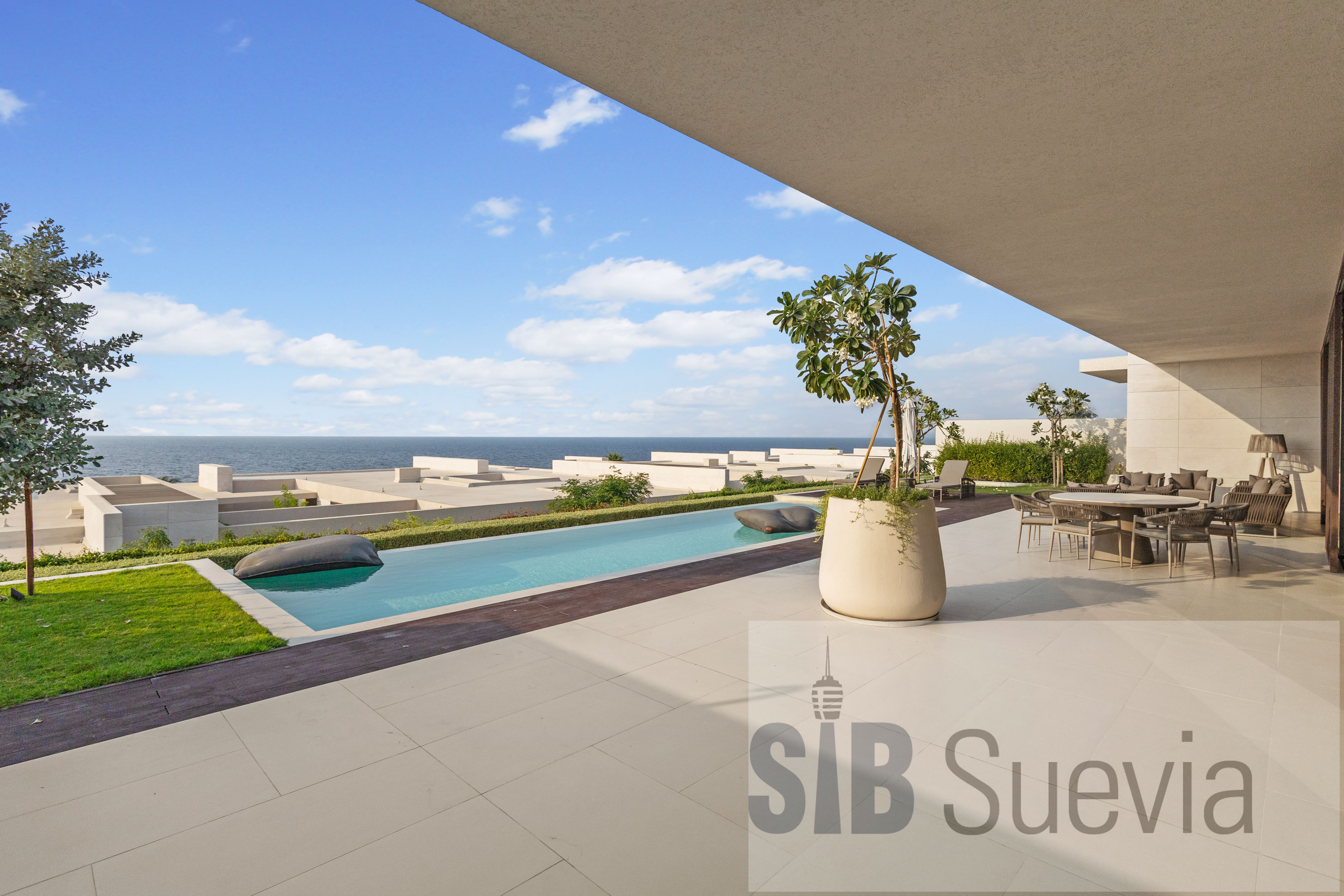 Luxurious Designer Furnished Sea View Mansion in Al Zorah