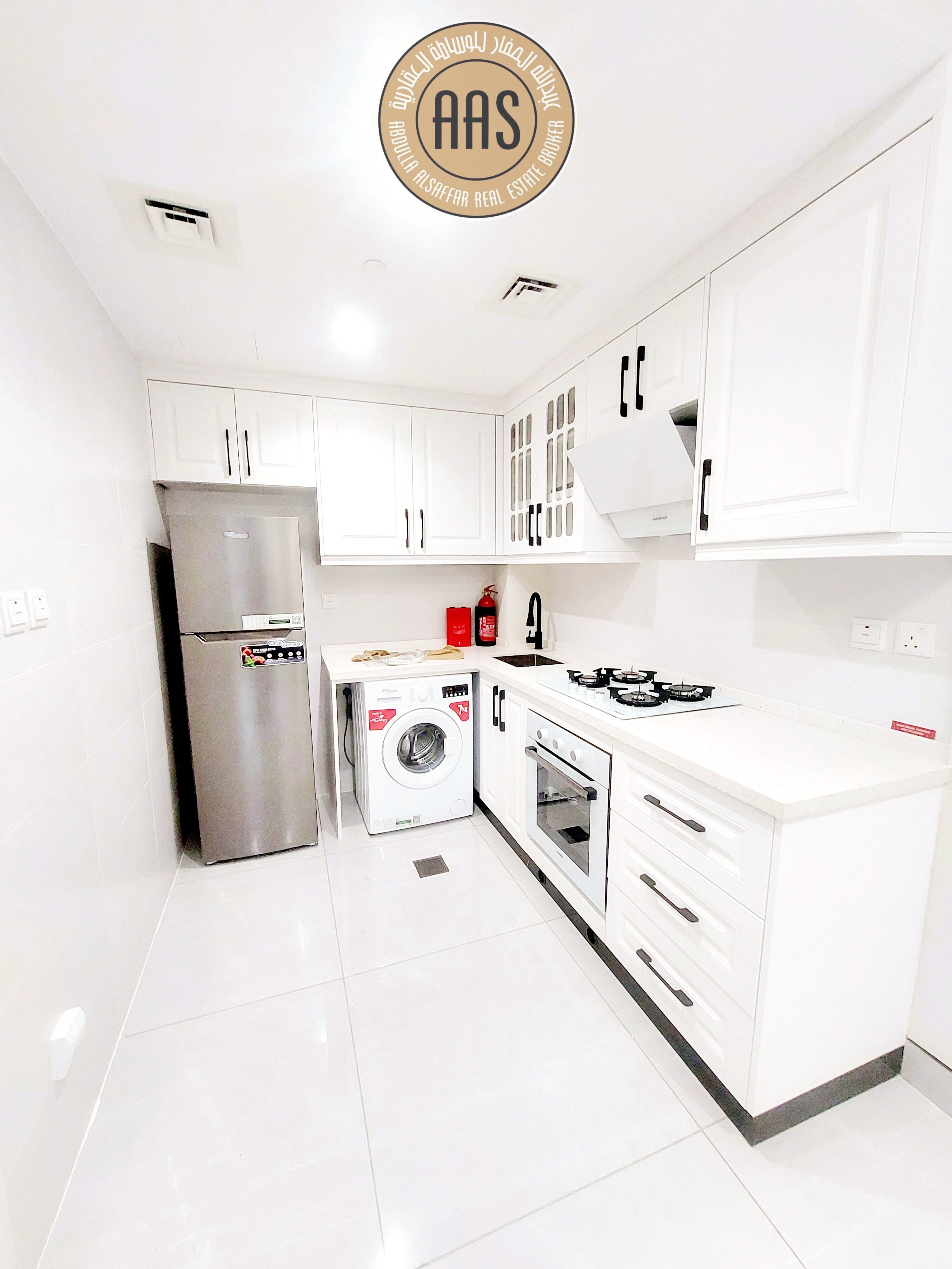 Fully Furnished 1bhk Appartment! Faimly only ! Prime location