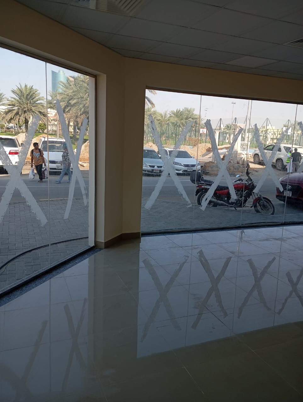 Commercial Shop for Rent – Al Manakh Area Location: Next to Al Manakh Park, very prime location, close to all services Size: Very spacious