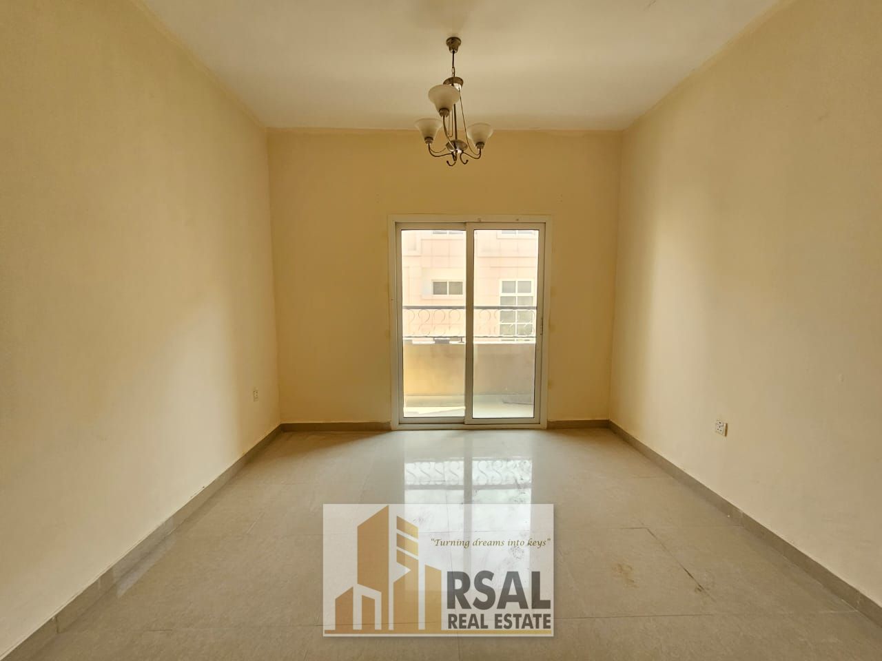 Spacious 1BHK APARTMENT Available In Muwaileh Area