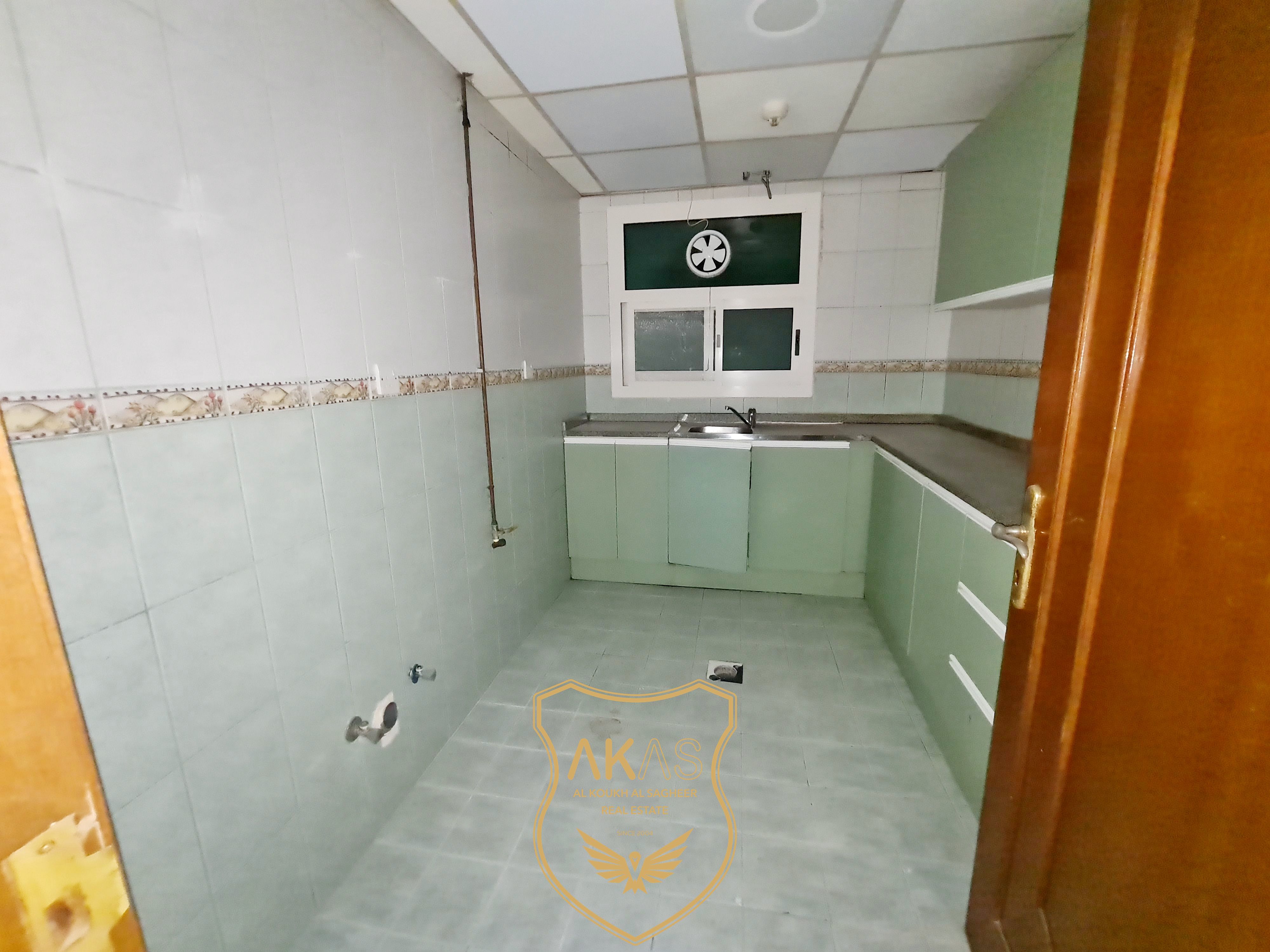 No Deposit Central AC With Balcony Prime Location