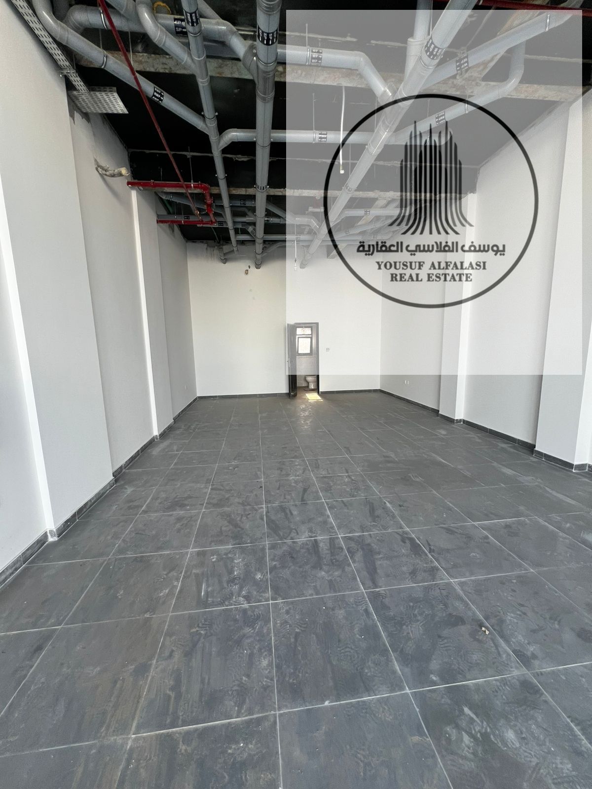Shops, ready immediately, various sizes to suit all commercial and service activities.