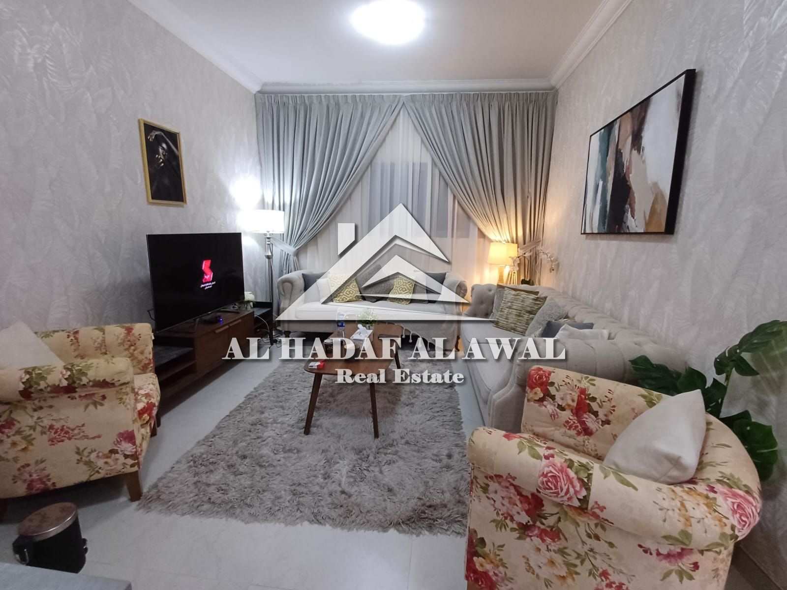Sharjah, Al Taawun, Humaid Building, opposite Ariana Hotel
