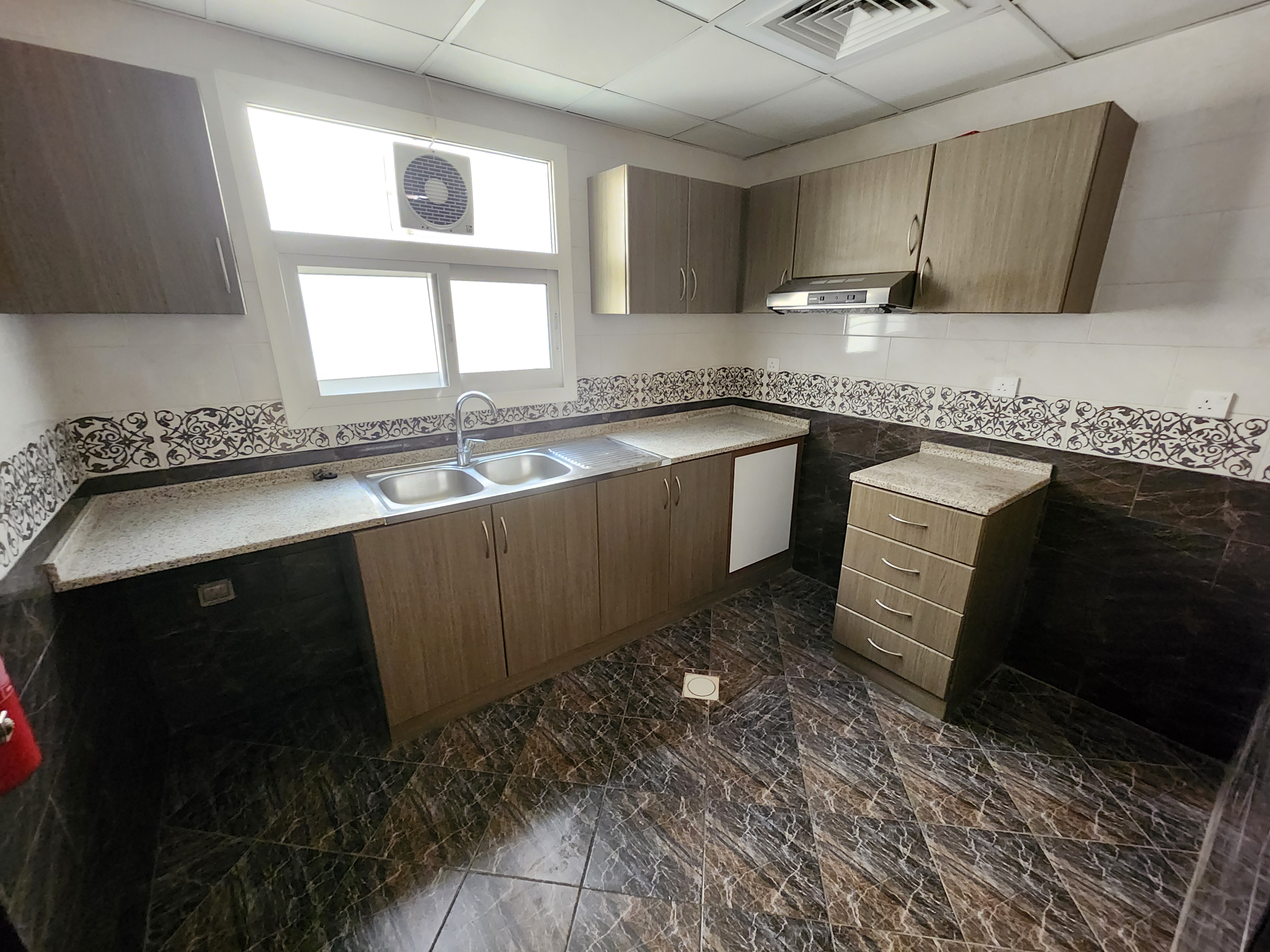 Like new building luxurious spacious latest interior neat and clean building fully family area