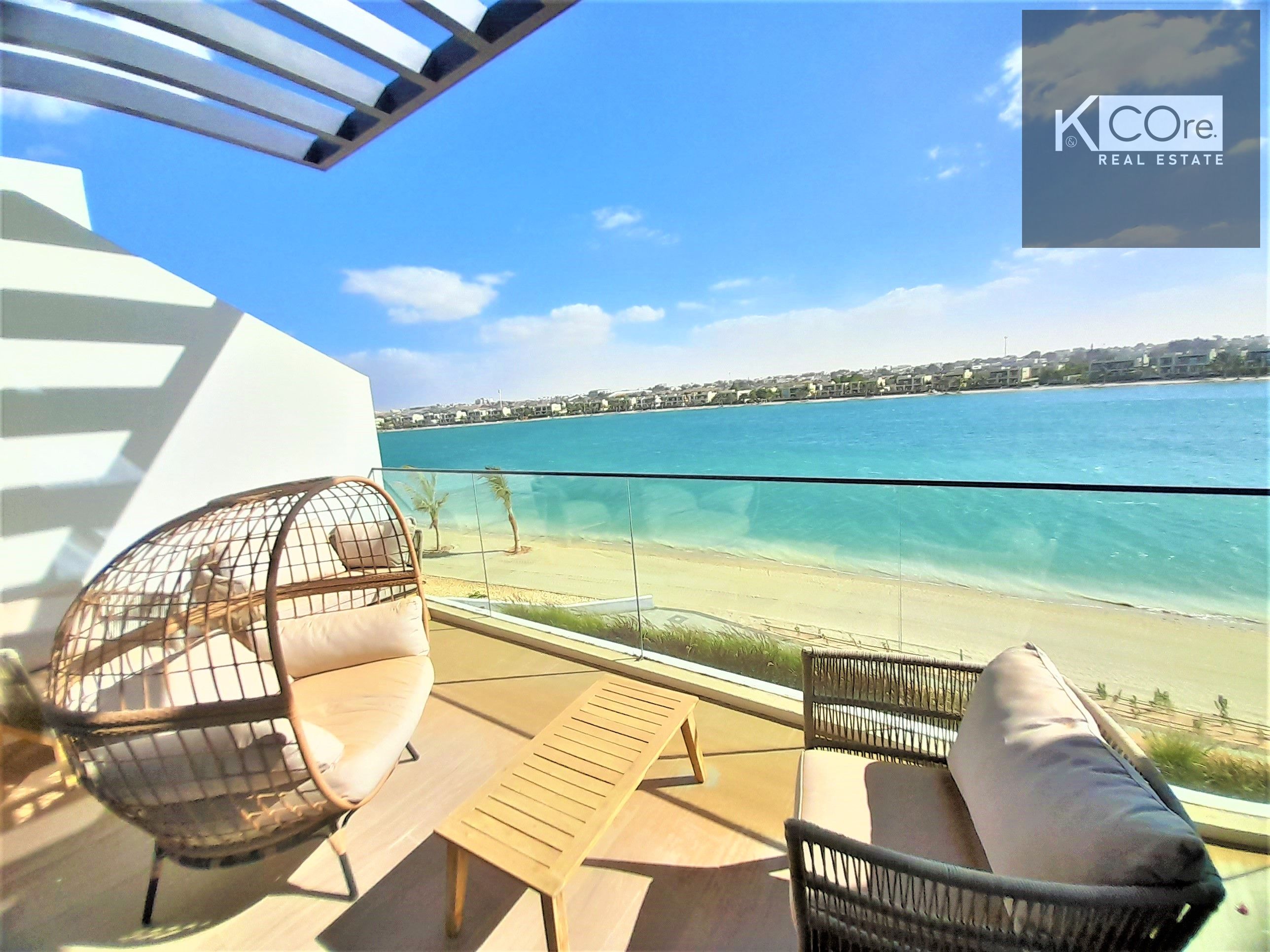 Ultra-Spacious 4-Bedroom Direct Beachfront Villa