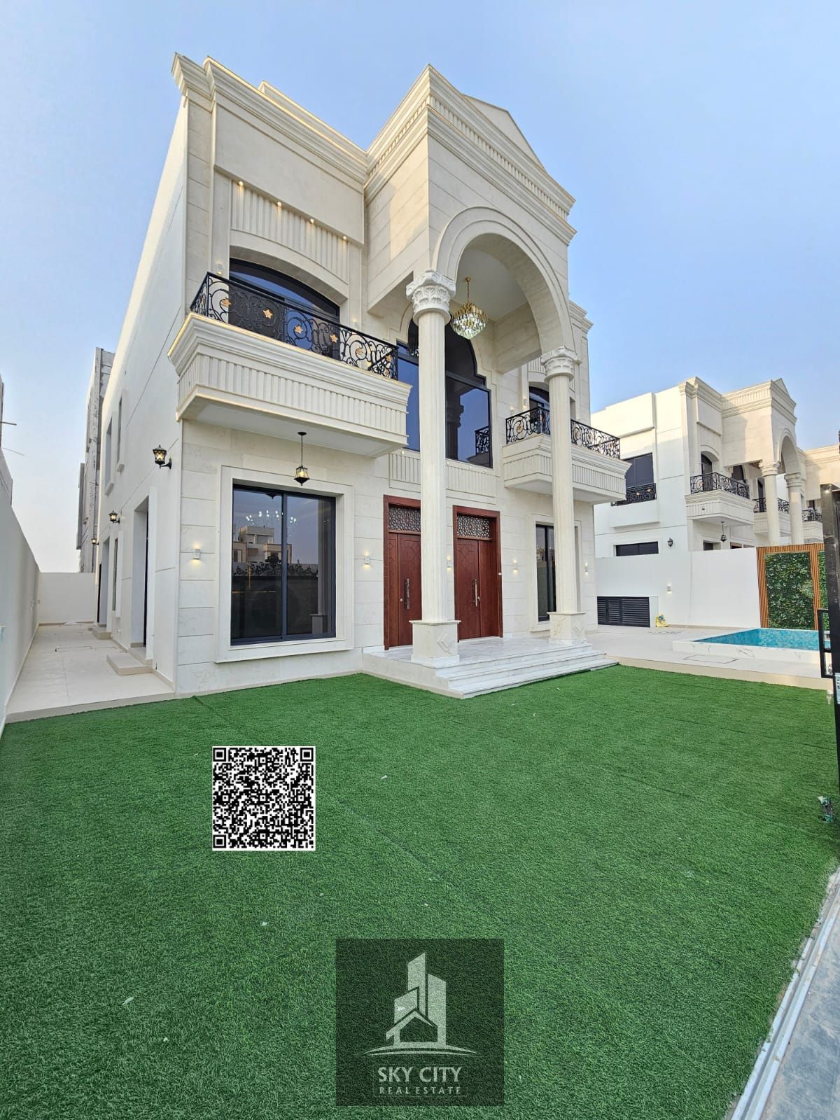 A unique opportunity to buy a one-year-old villa near the main road with a swimming pool