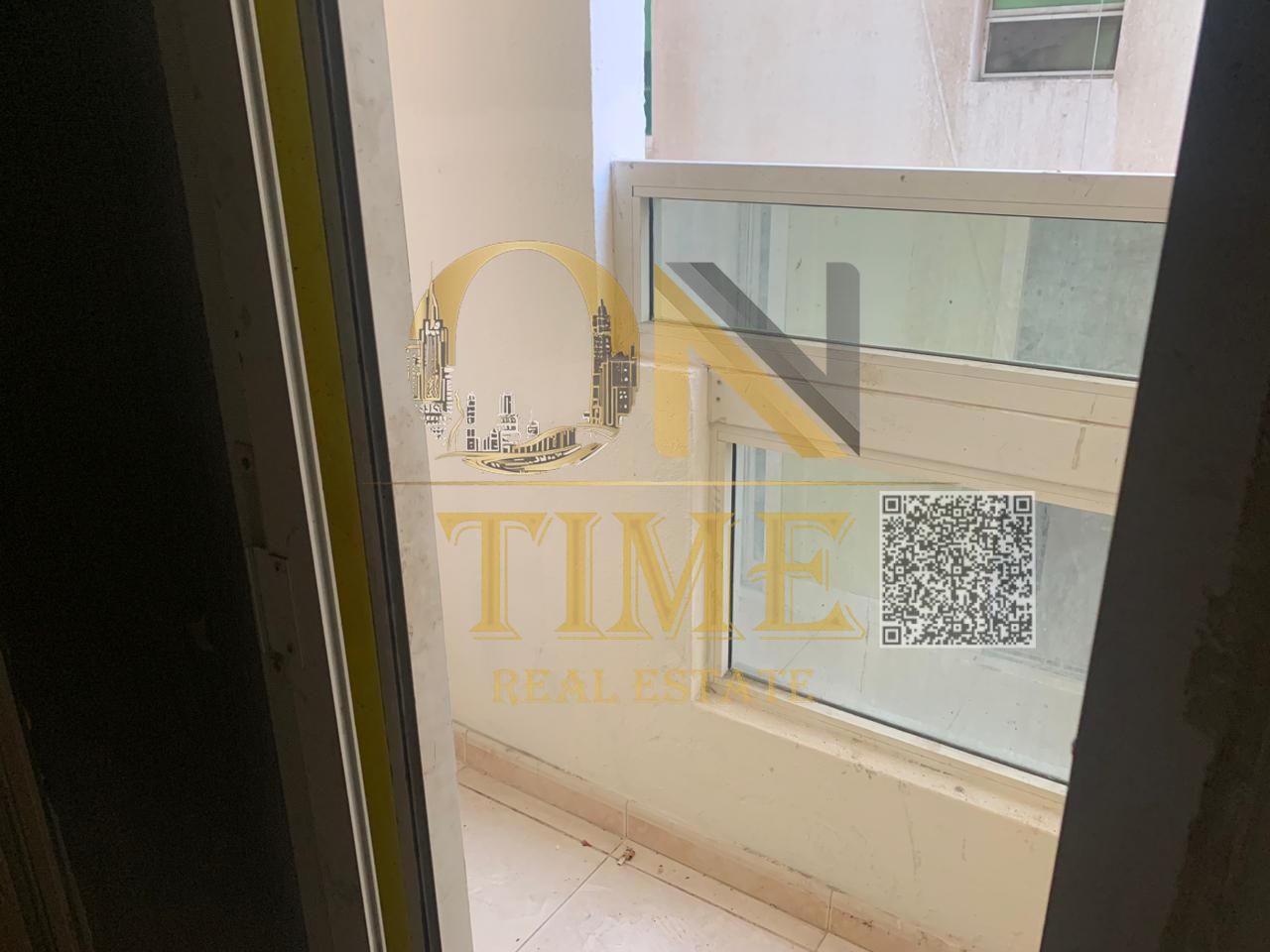 Premium studio / Semi-detached kitchen / Balcony