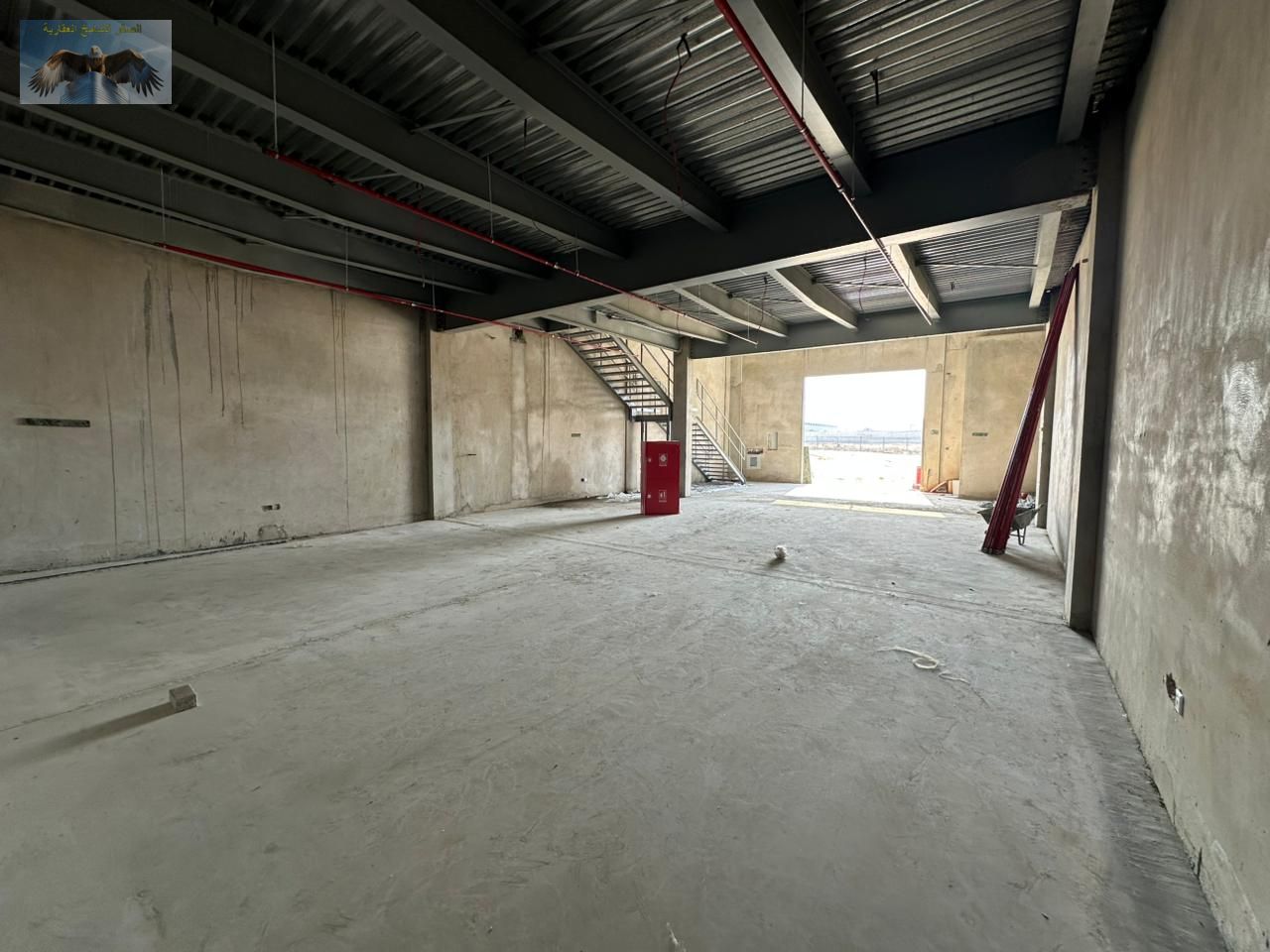 New warehouses are available for annual rent (first tenant), with various sizes suitable for all commercial and industrial activities, located in a pr
