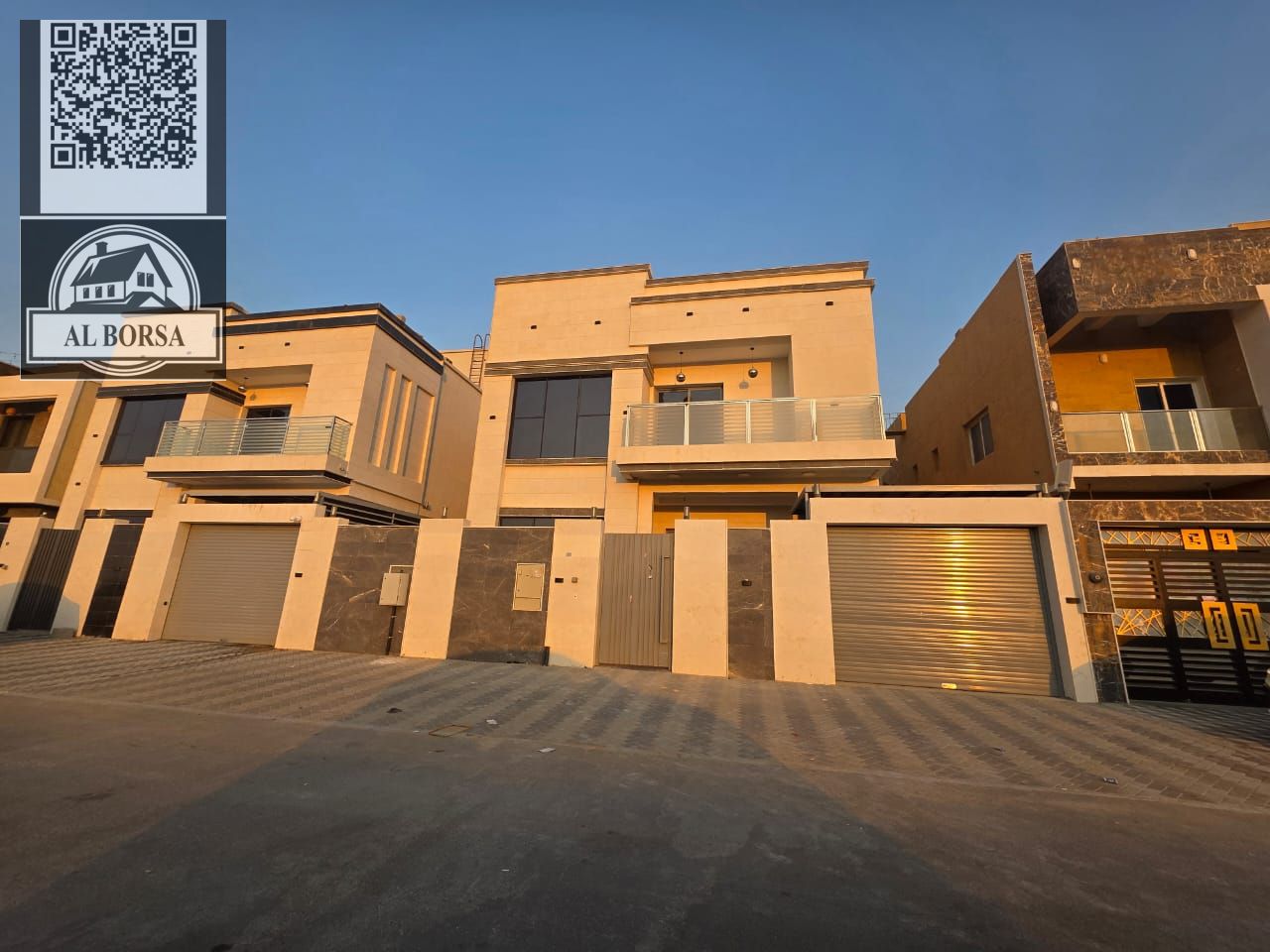 Villa for rent in Al Yasmin - Ajman, 5 master bedrooms + roof, electricity, water and air conditioning, first occupant.