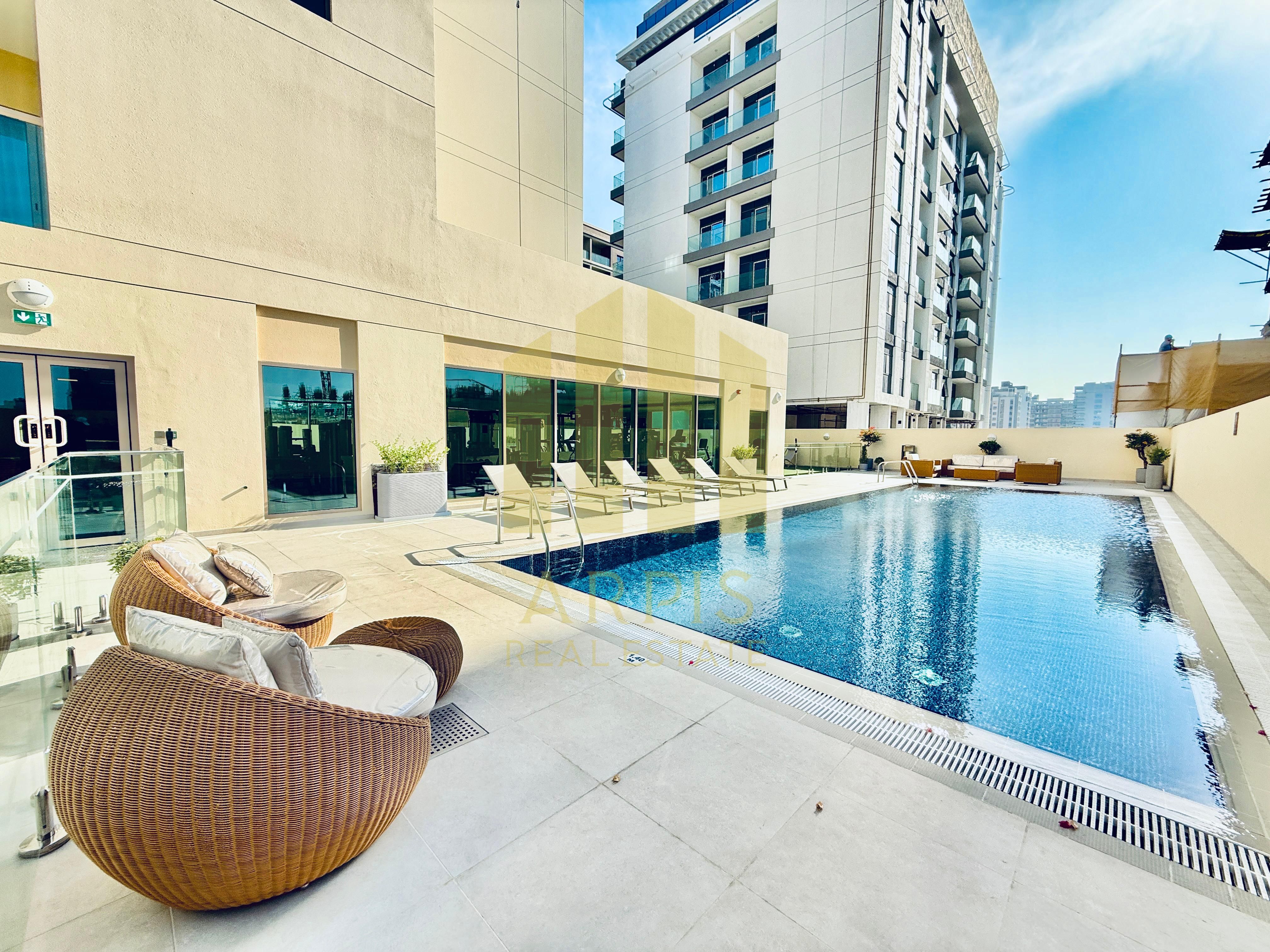 SPACIOUS 2 BEDROOM APARTMENT FOR RENT IN JUMEIRAH GARDEN CITY, DUBAI.