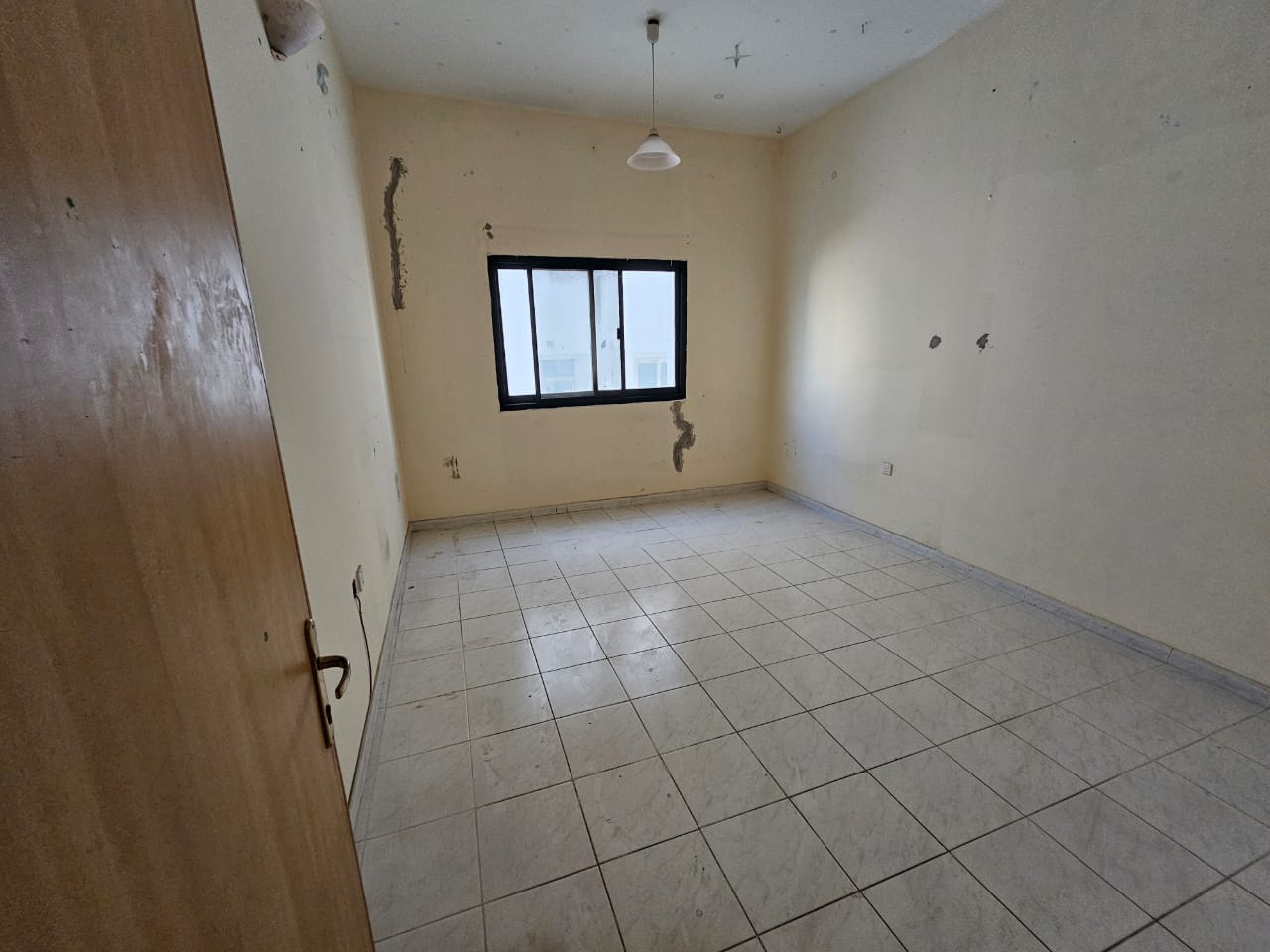 3 Bedrooms and a hall with spacious layout and balcony with sea view, central AC and gas, maid room, in a quiet and distinguished building.