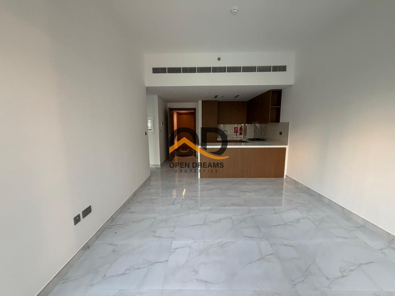 Elegant 1 Bedroom Apartment for Rent in Azizi Mirage