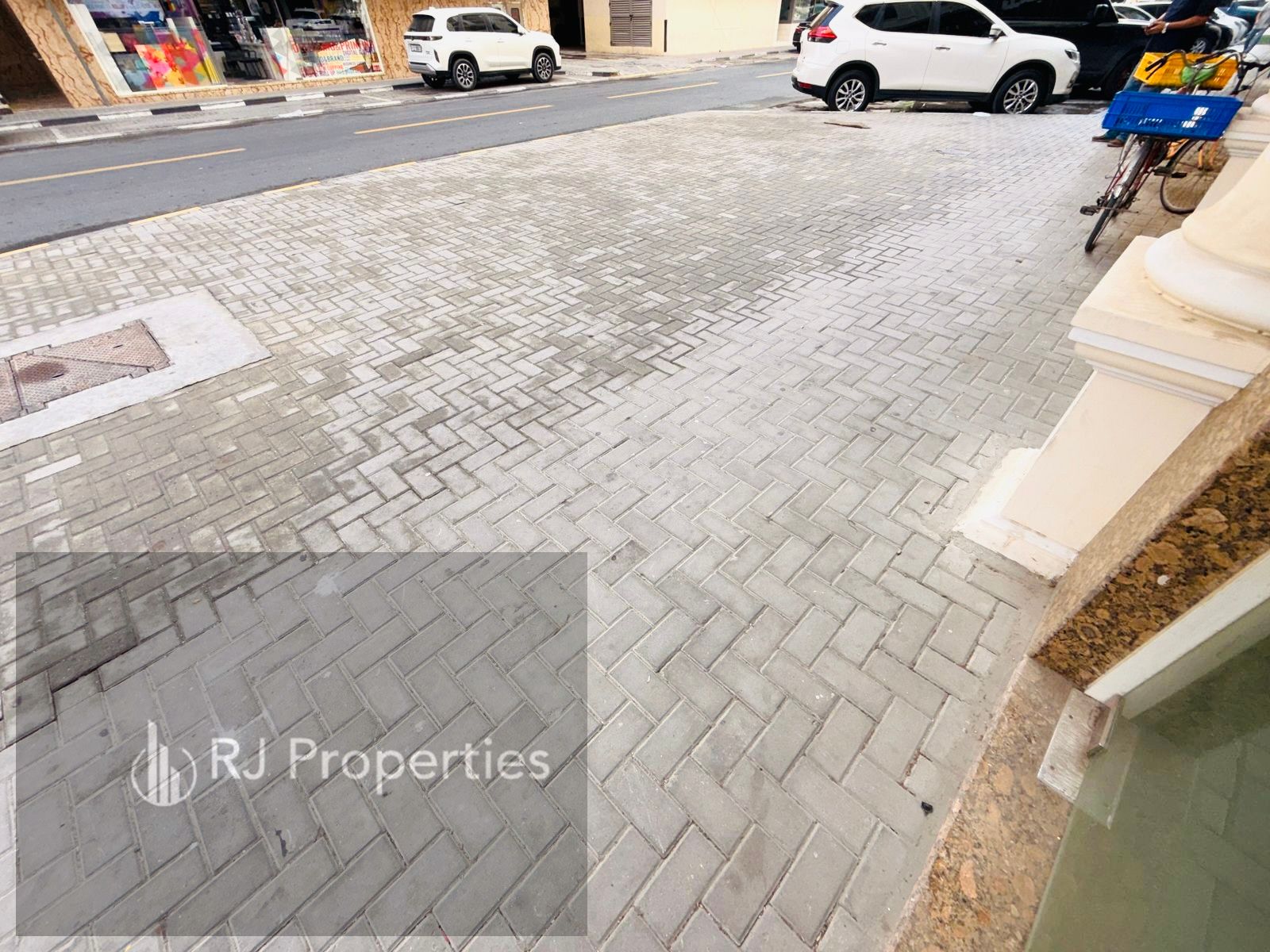 Ideal for Dream Business | luxury shop available with washroom near to park | very prime location | just 185k