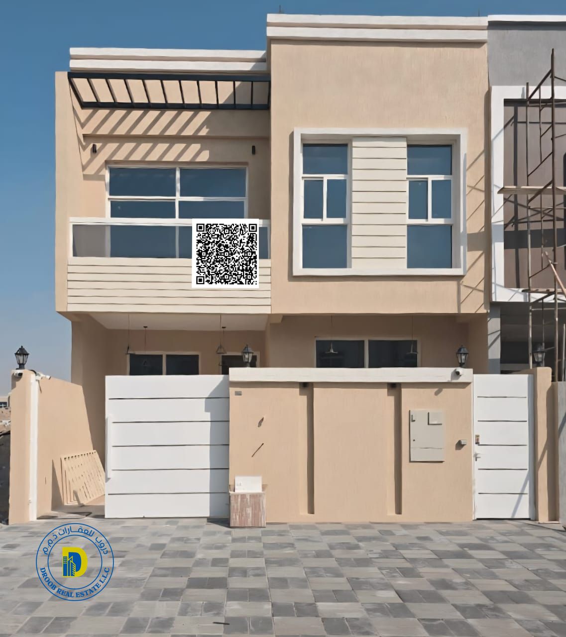 Townhouse with 4 bedrooms, living room, and lounge in Al Zahia. Very attractive price.