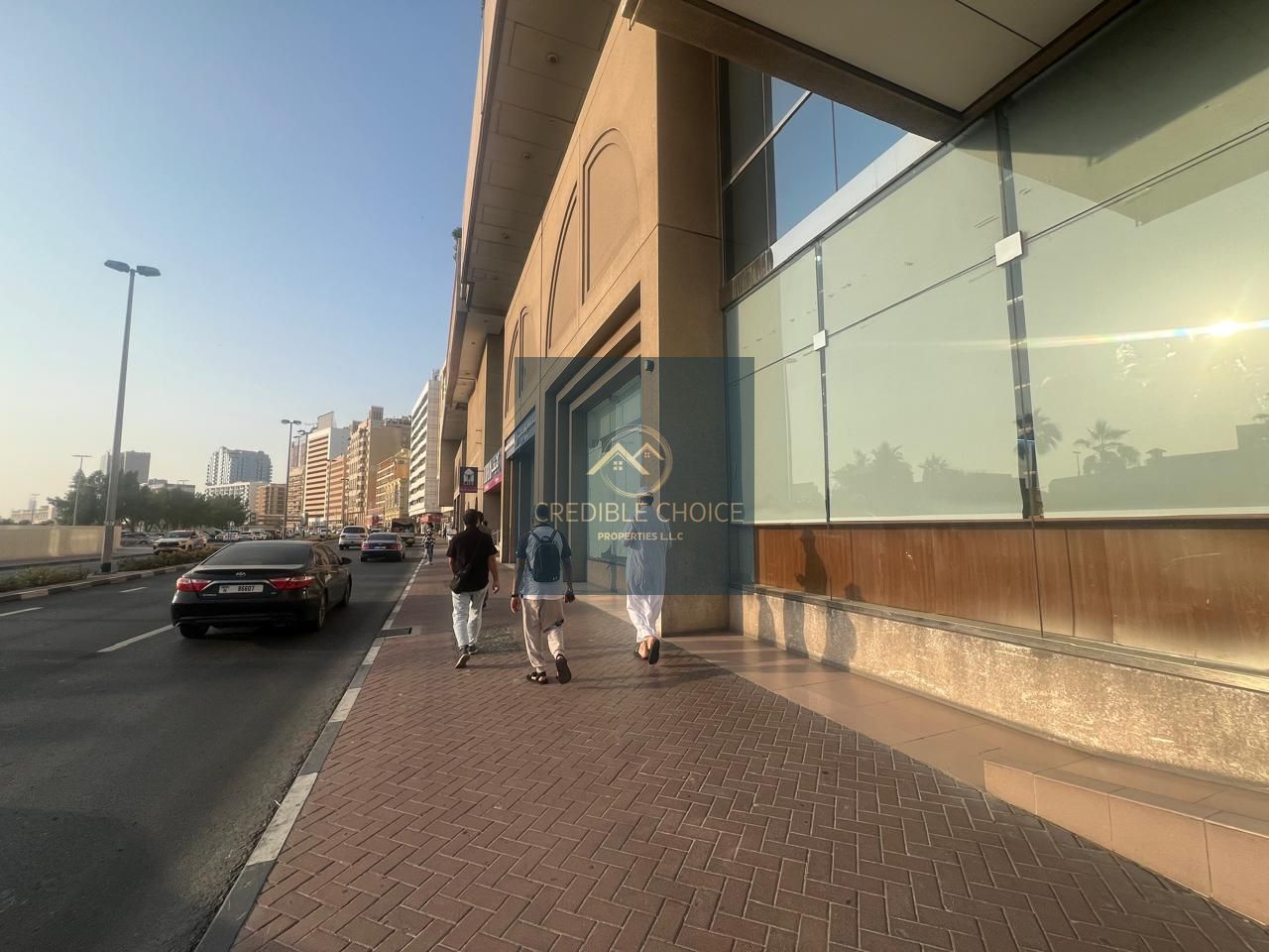 CHILLER FREE | 2-3 MINS FROM METRO | MORE OPTIONS