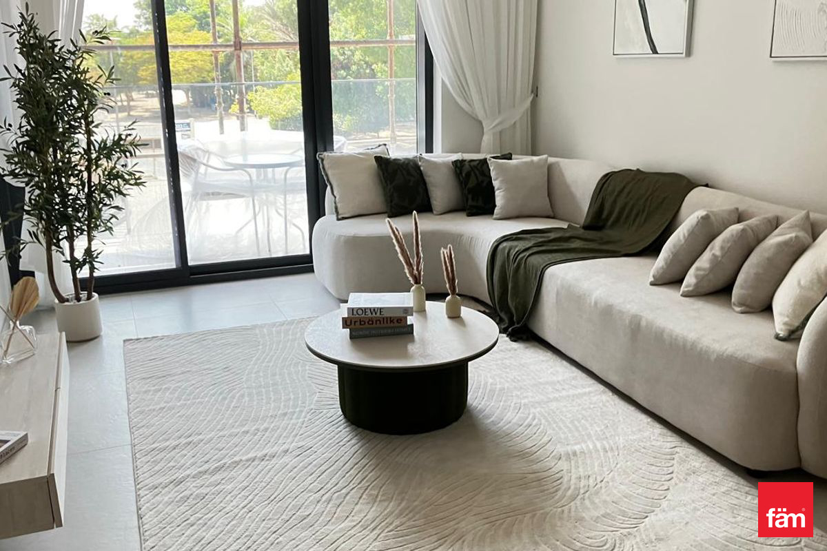 Park View | Spacious | Brand N...