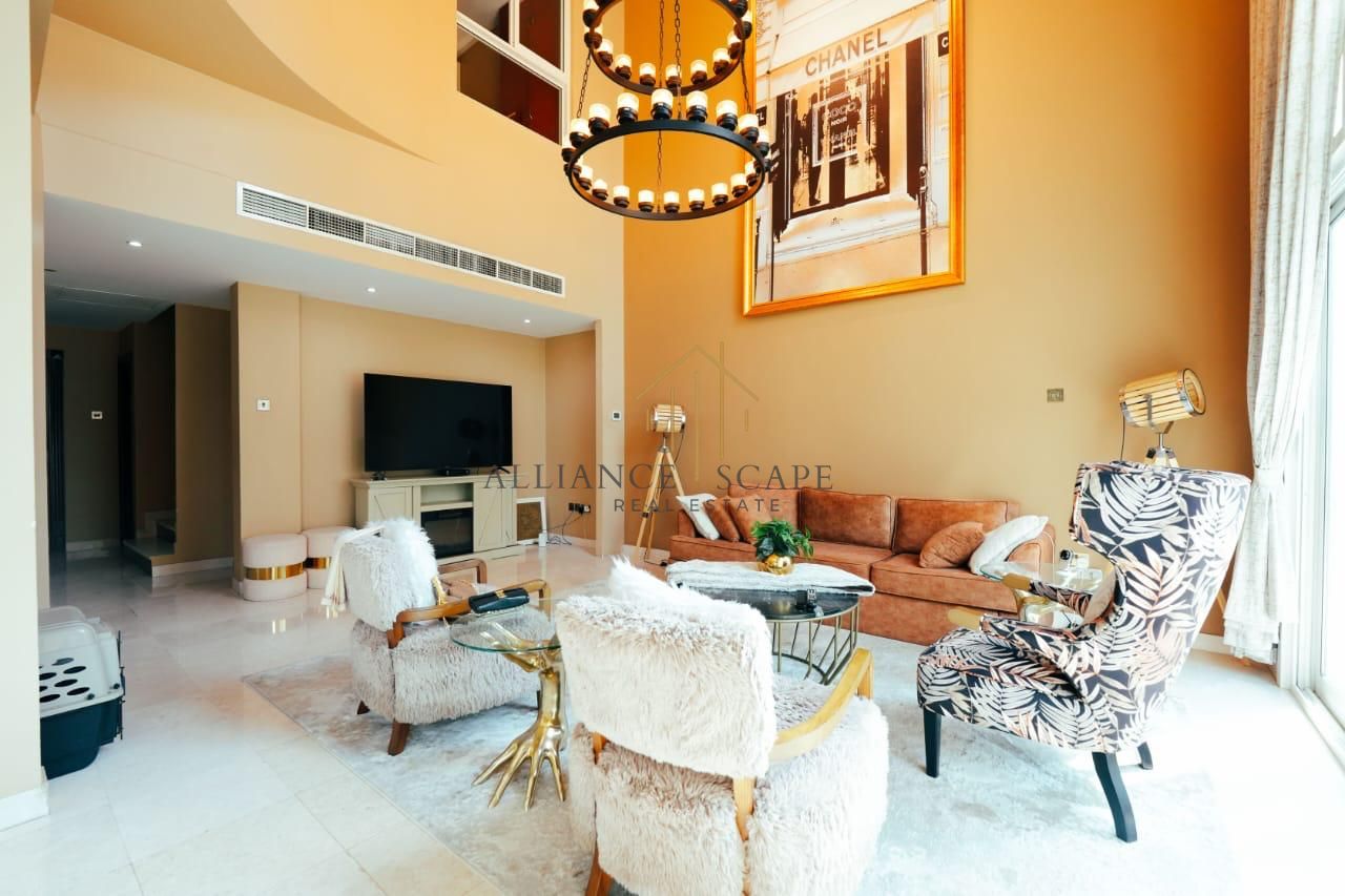 3BHK Fully Furnished / Duplex / Vacant / 2 & 3 cheques