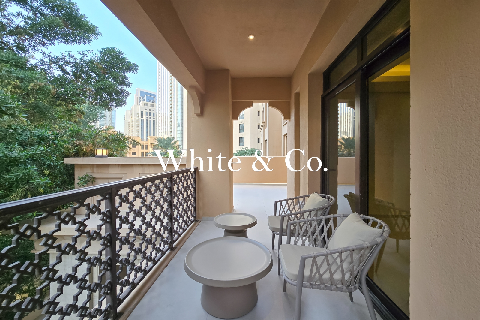Fully Upgraded | Large Terrace | Must See | VOT