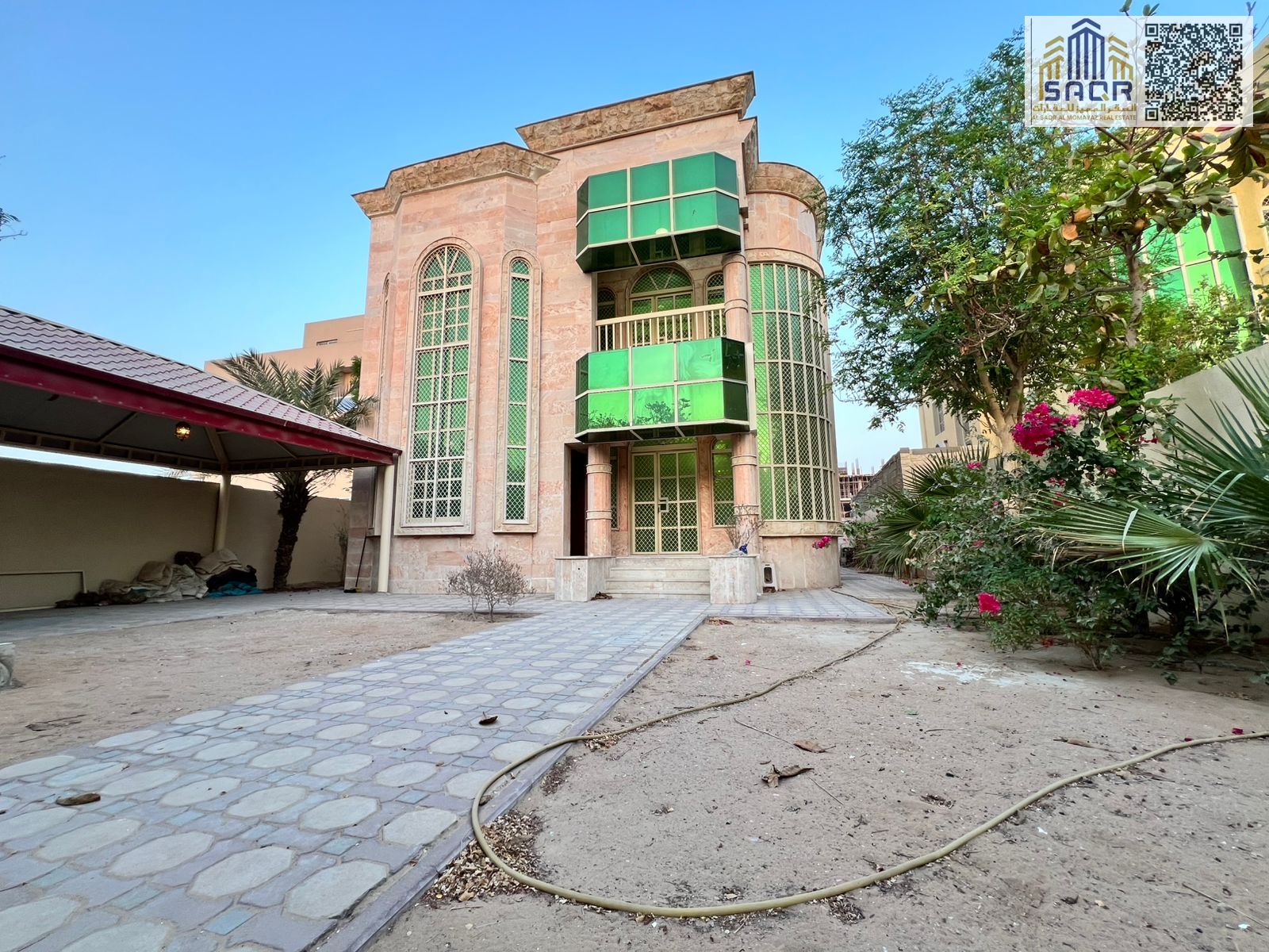 : Villa for Sale – Al Rawda 1, Ajman A great opportunity to own a villa in a prime location in Al Rawda 1. The villa features a modern layout and spacious design, making it ideal for family living. It consists of 4 bedrooms, a majlis, and two spacious liv