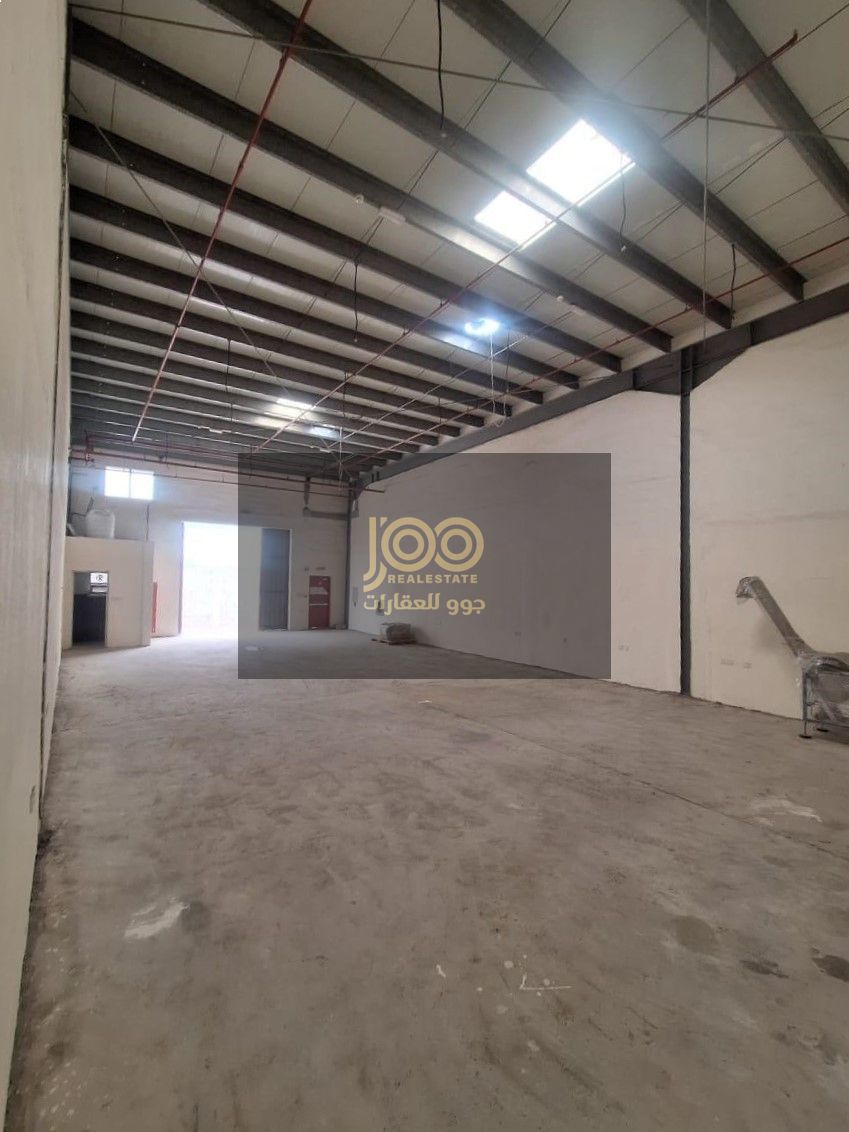 Electricity 25 | Suitable for all activities | Reasonable price | Excellent space