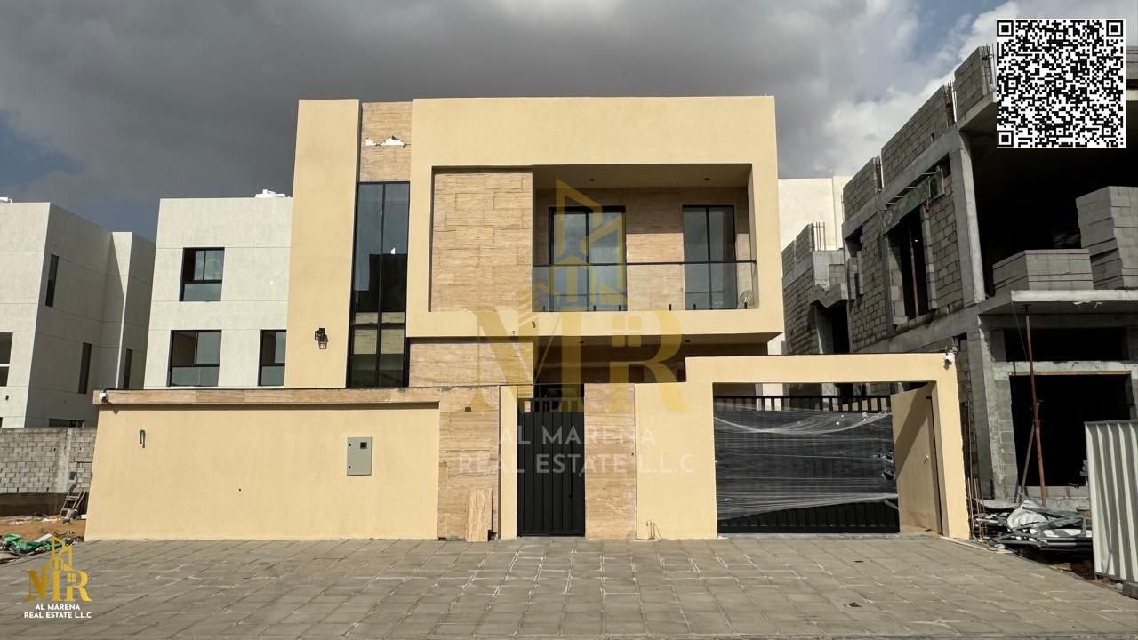 Villa in a prime location behind Al Yasmeen Park, 5 master bedrooms with wardrobes, central AC, modern design with spacious layout, all-inclusive pric