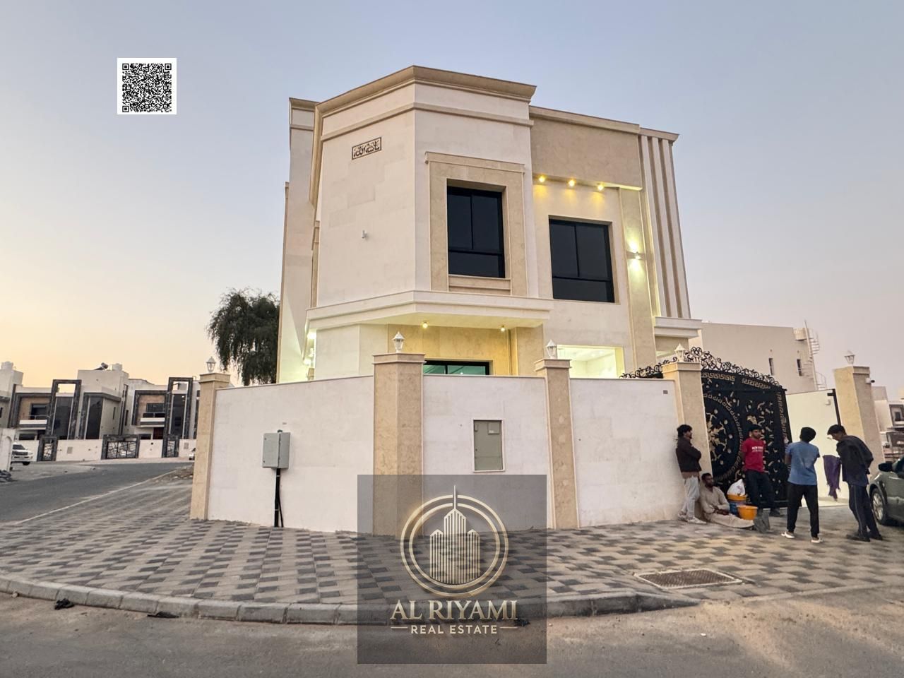 Luxury Corner Villa First Occupancy Rent Zahya