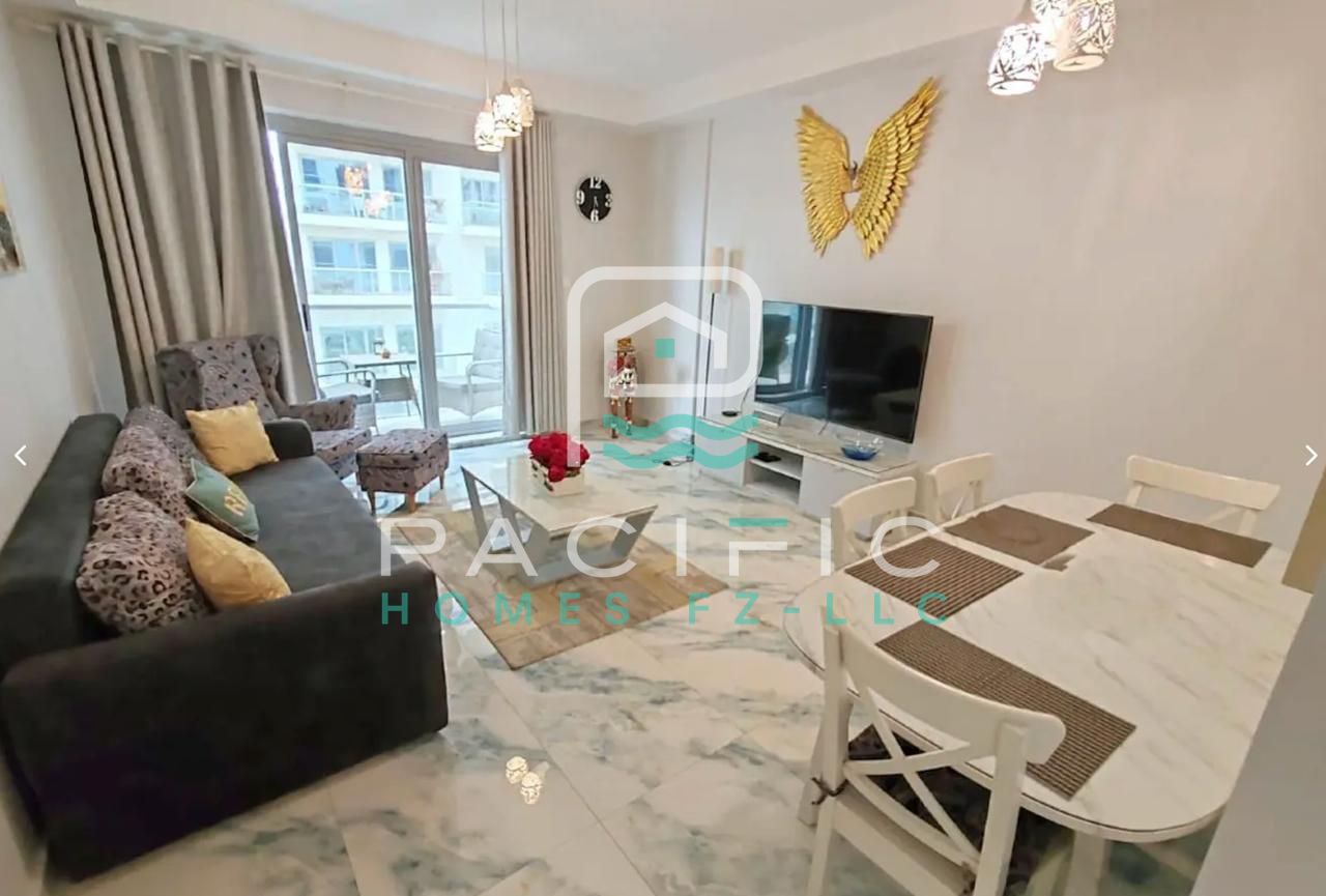 GORGEOUS ONE BED| RENOVATED| WITH GOOD FUNRNITURES