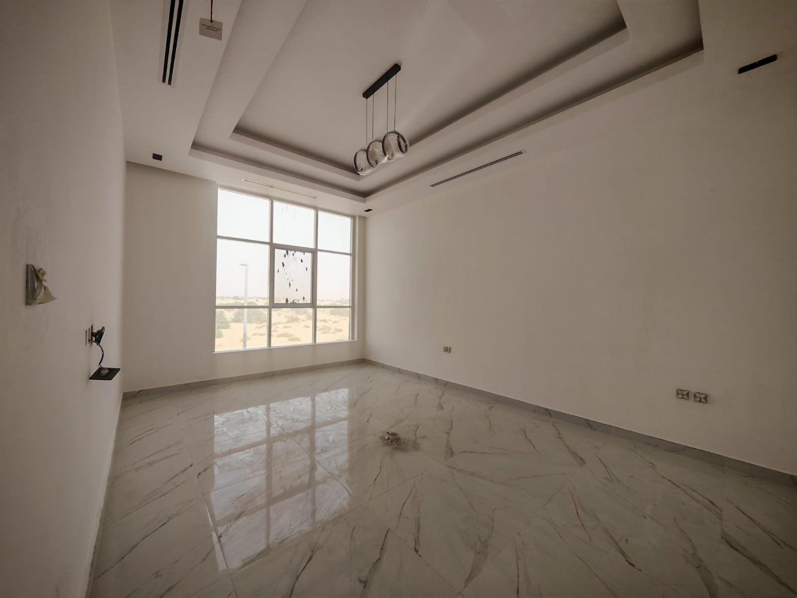 Distinctive villa in Al-Houshi