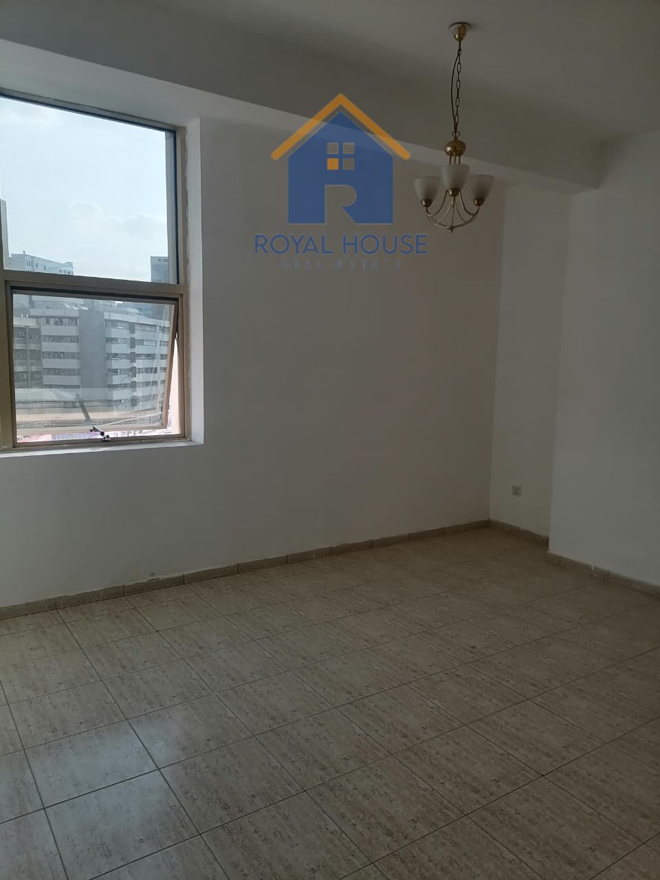 Spacious 1 BR in Al Majaz 1 with Stunning Views