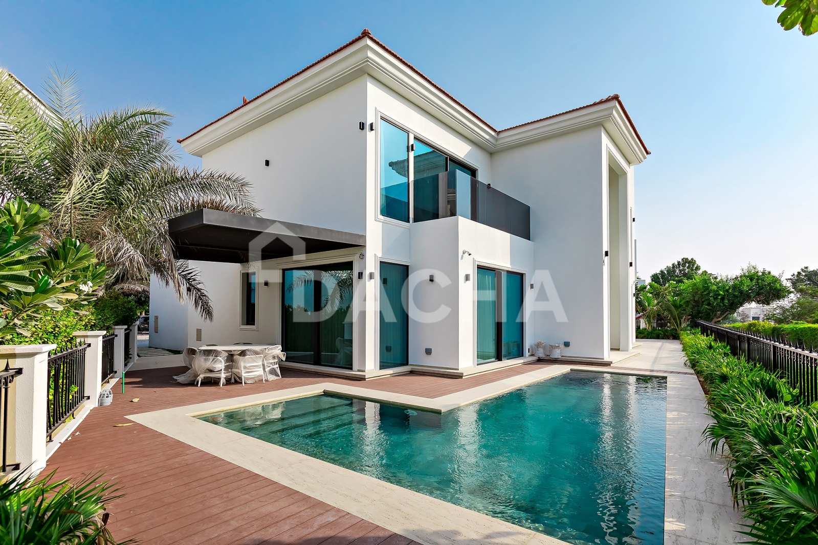 5 BEDROOMS | PRIME LOCATION | TURN KEY